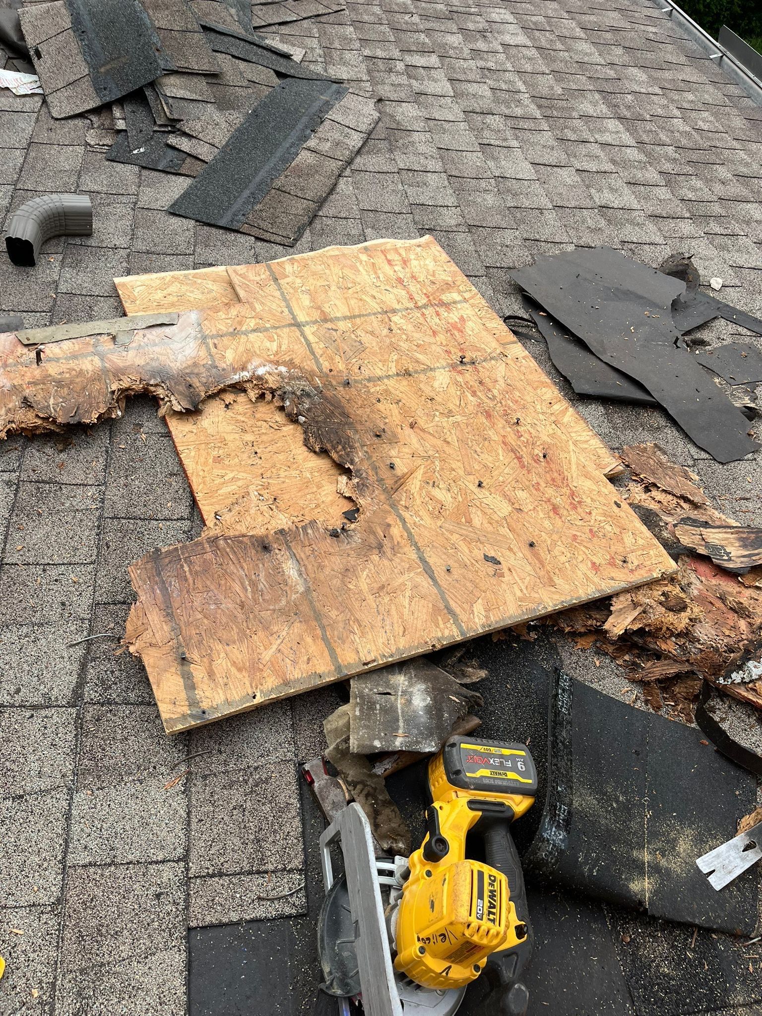 Roof Repair Montgomery by Roof Repair Company