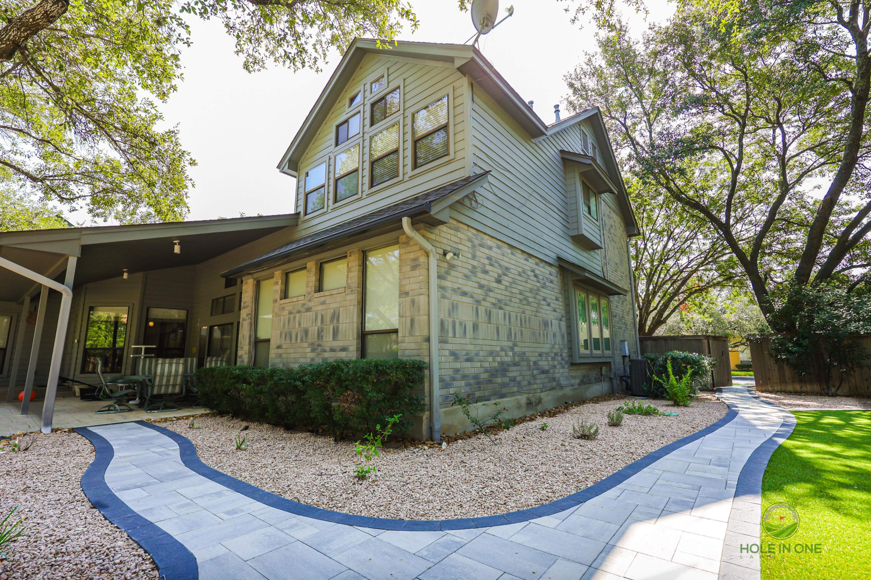 Chase Oak, San Antonio Tx. by Hole In One Lawns, LLC