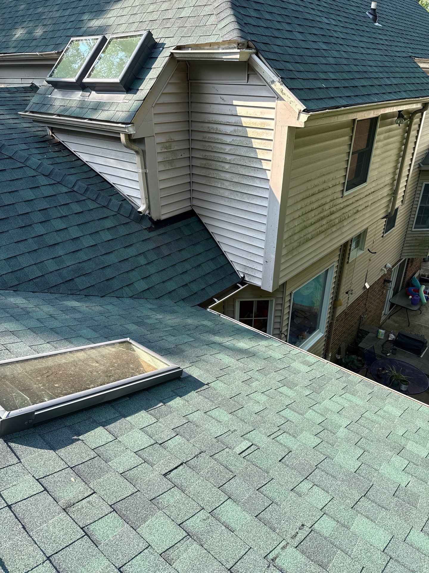 Springfield: Roof Replacement with CertainTeed Landmark Pro in Max Def Evergreen by RM Banning, Inc.