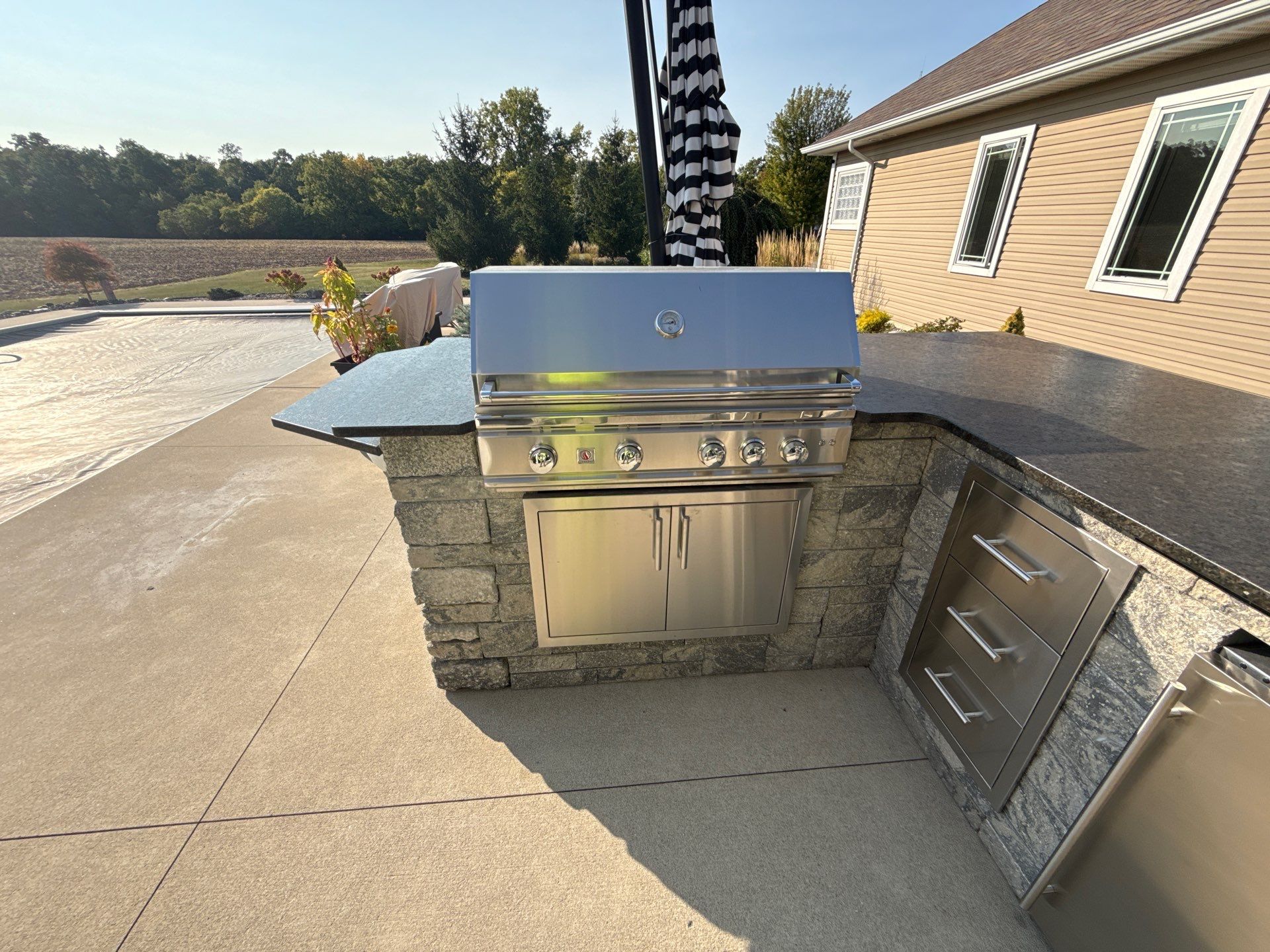 Outdoor Kitchen by Farrell's Lawn & Garden Center LLC
