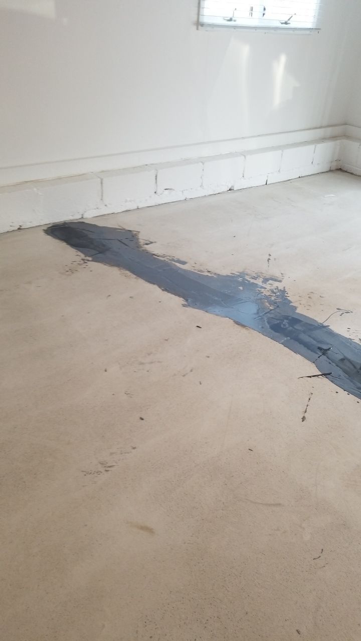 Garage Floor in Domino by Spectrum Painting, LLC
