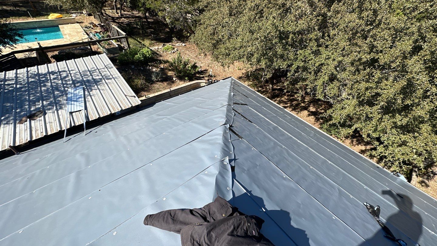 Dark Bronze - L&A Metals by RoofsOnly.com