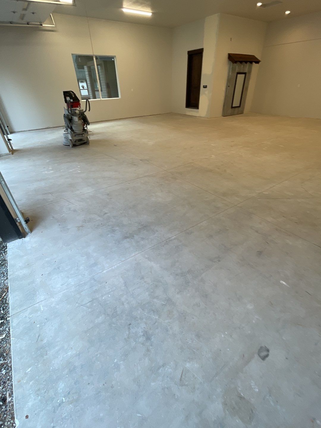 Garage Transformation using Silver Creek and the Penntek Evolution Flooring System by Croc Coatings, LLC