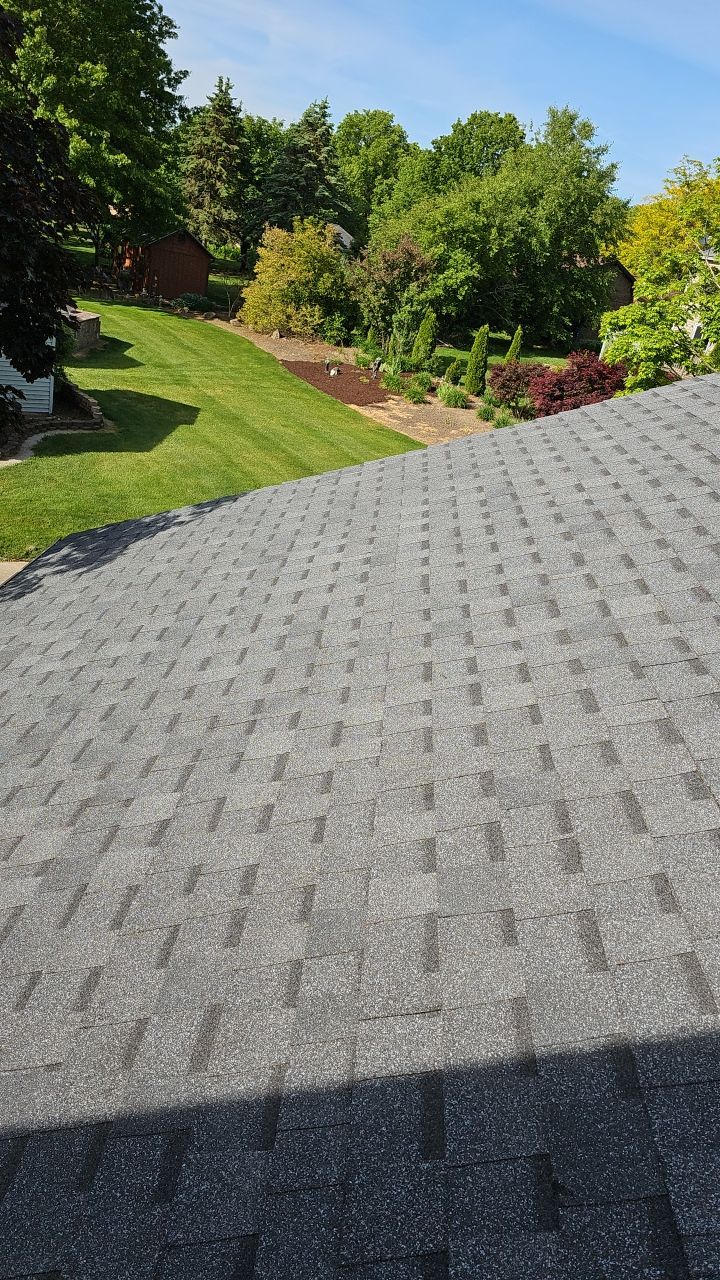 ATLAS PINNACLE COLOR: SCOTCHGARD PEWTER by Eagle Eye Roofing