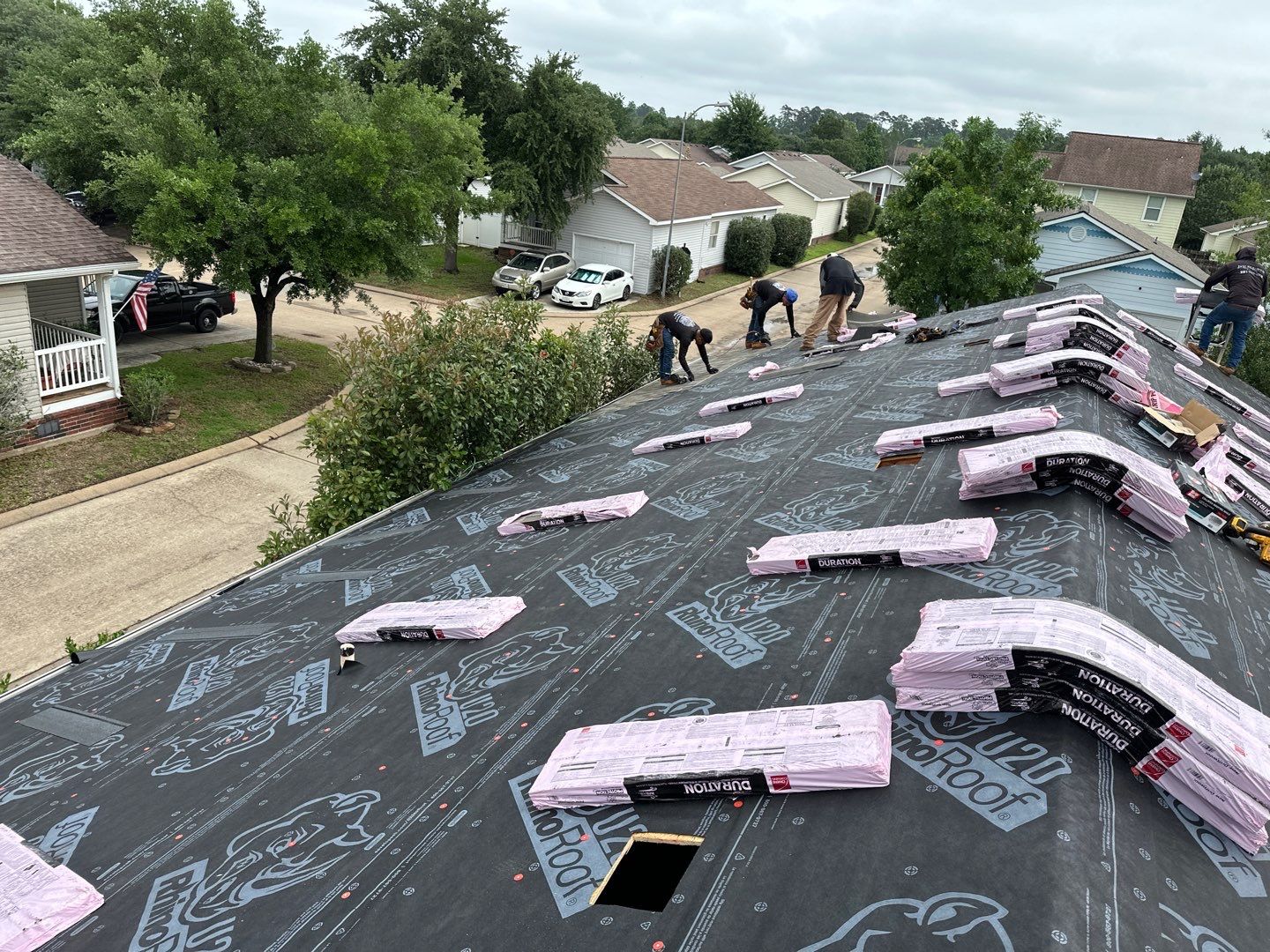 Residential Roofing Installation using Owen's Corning Duration (Lifetime) Shingles by Roof Repair Company