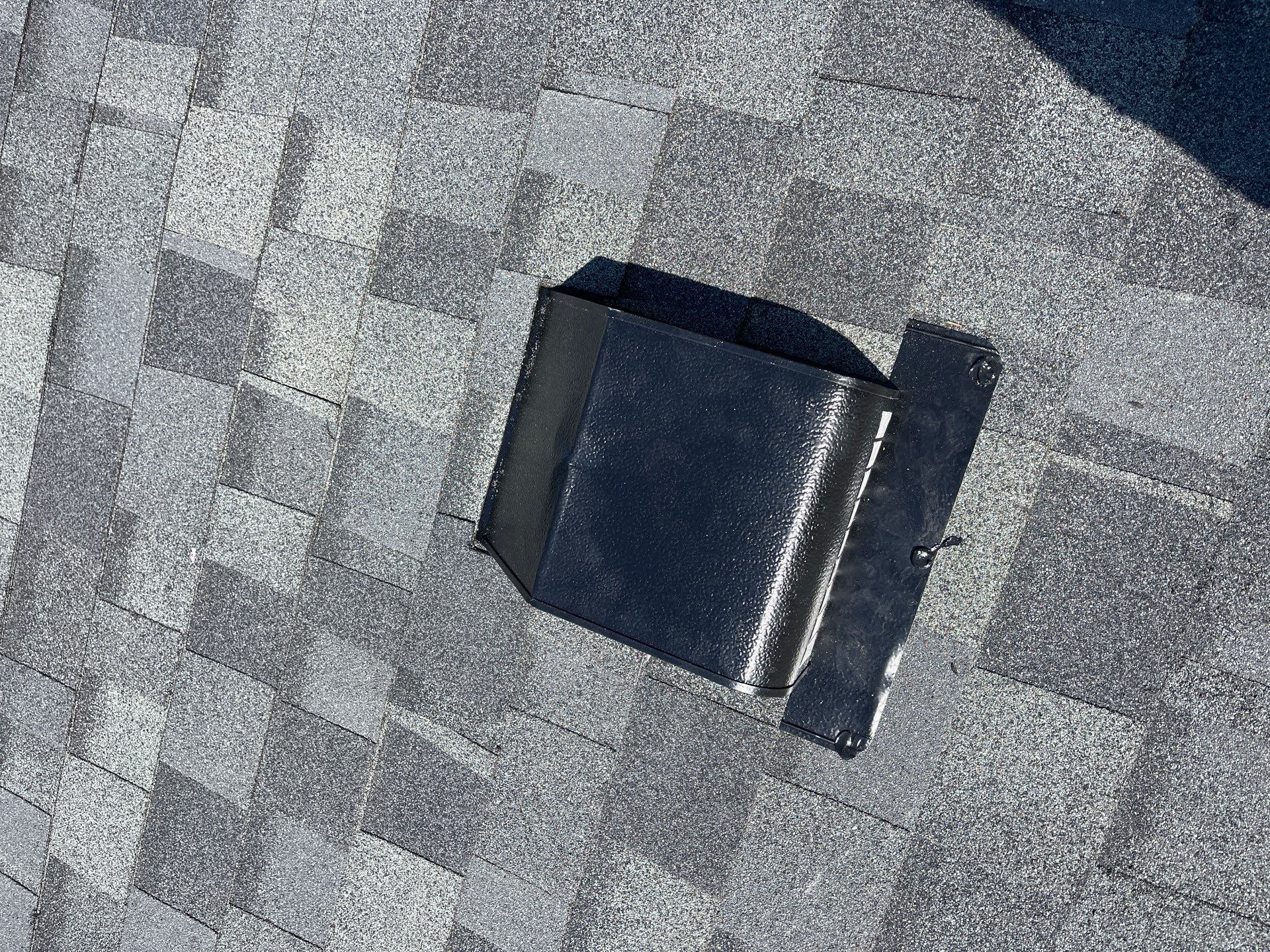 Residential Roofing Installation using Owen's Corning Duration (Lifetime) Shingles by Roof Repair Company