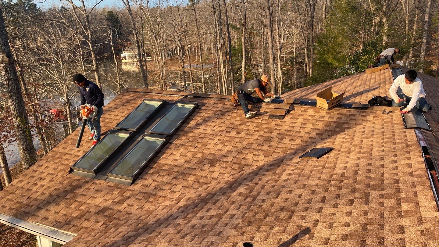 Damaged roof hit by storms! by Georgia Roof Advisors