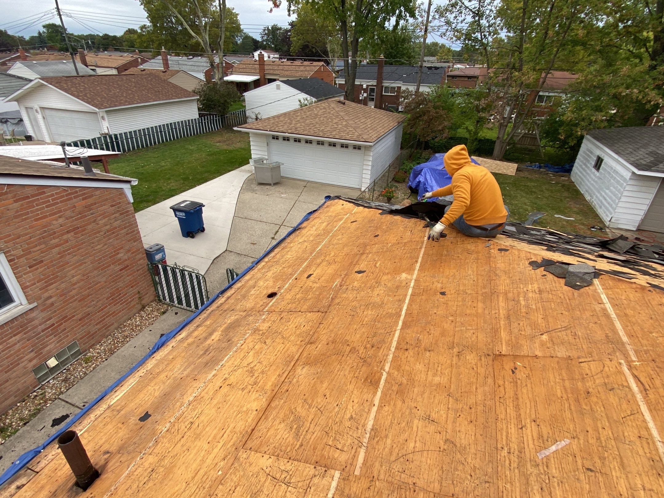 Roof Replacement using CertainTeed Landmark by 180 Contractors