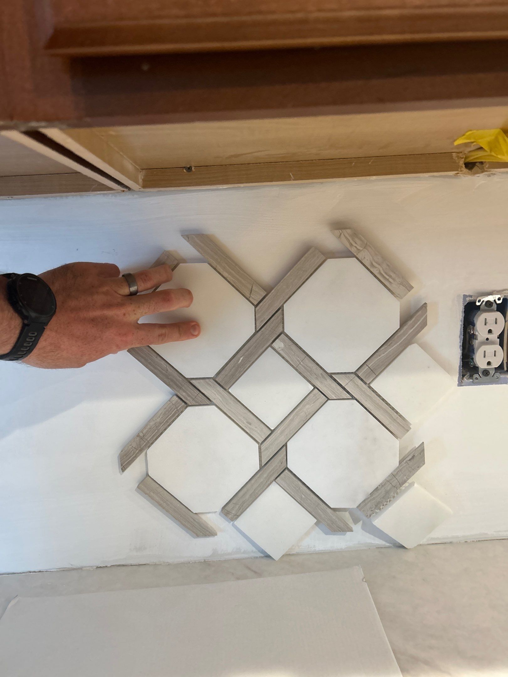 Lattice Pattern Tile Backsplash Installation in Lexington Kitchen by Footprints Floors Kentucky