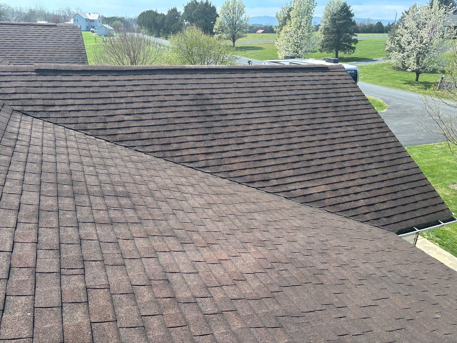 Middletown Virginia Shingle Roof Replacement by TrueLine Roofing