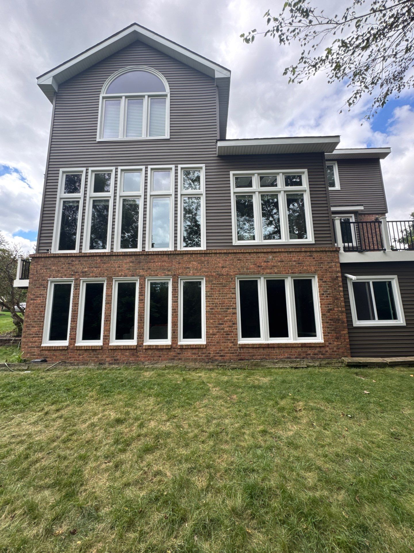 Siding Replacement using Alside Odyssey D4" Flagship Brown by 180 Contractors