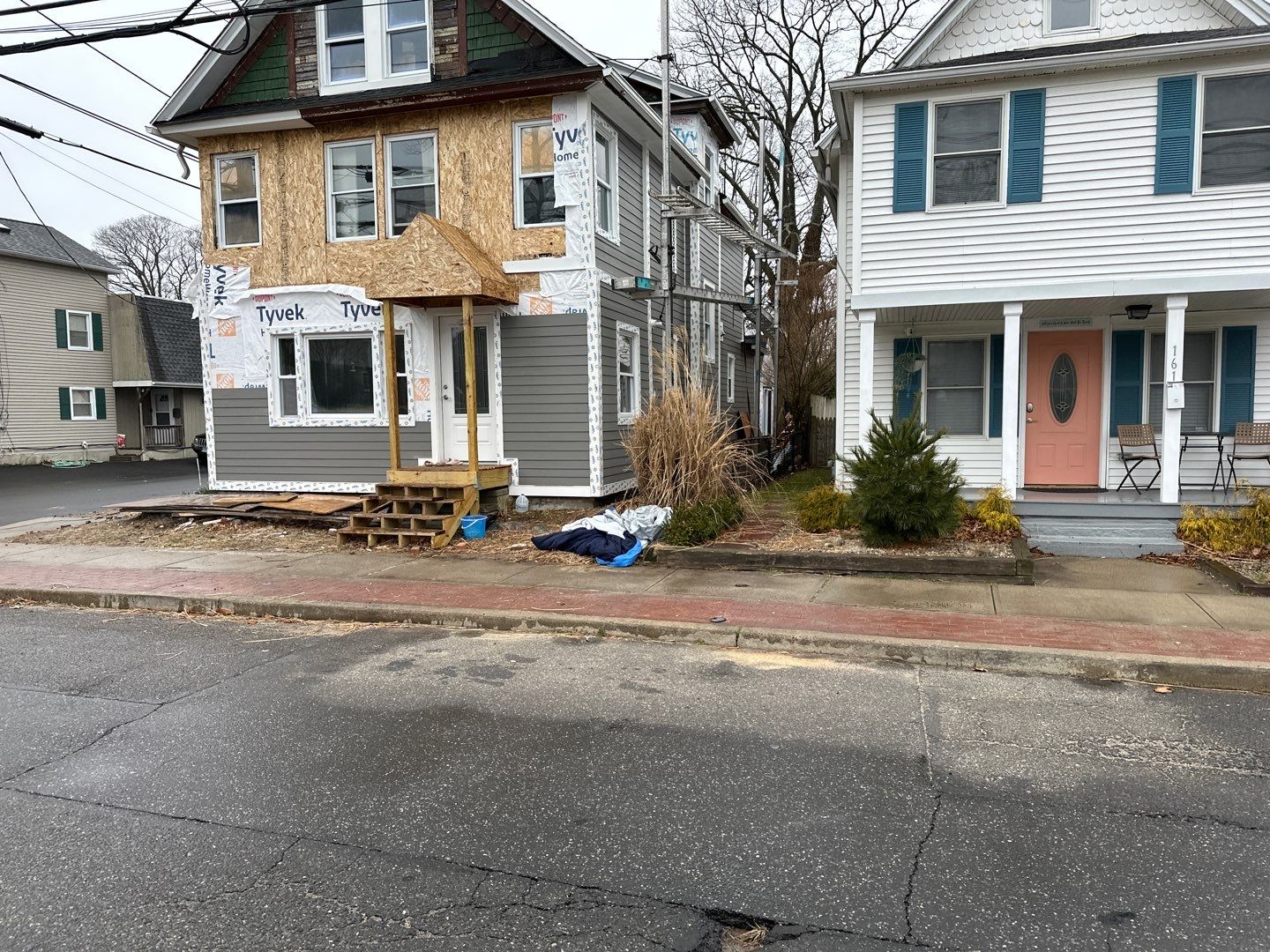 Siding Installation using Hardie Plank Aged Pewter by A Plus Exterior