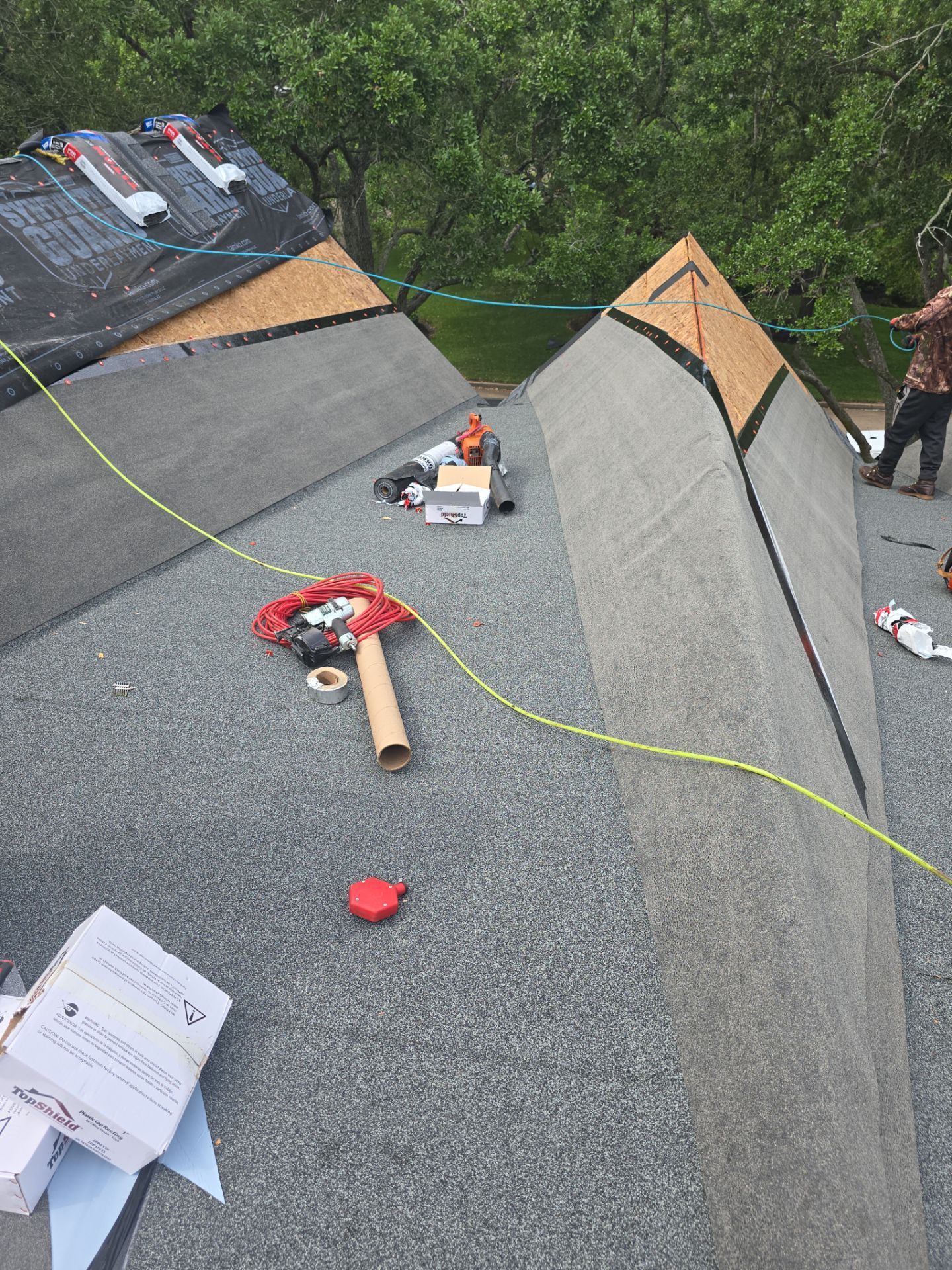 Roof Replacement Houston by Roof Repair Company