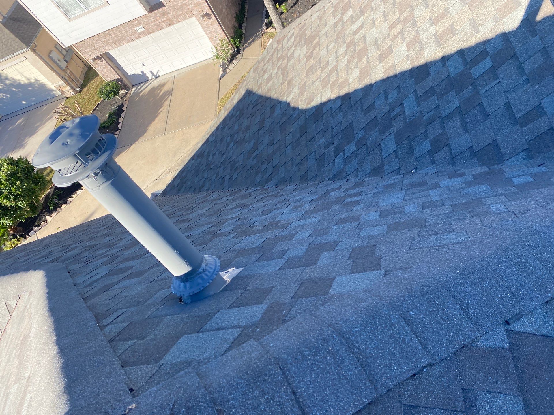 Residential Roofing Installation using Owen's Corning Duration (Lifetime) Shingles by Roof Repair Company