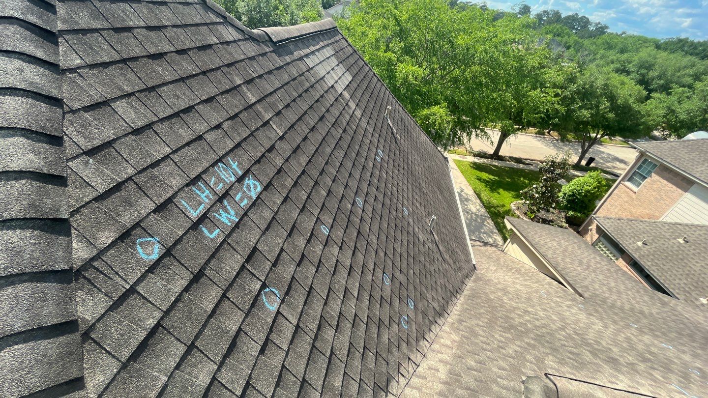Residential Roofing Installation using Owen's Corning Duration by Roof Concepts Construction