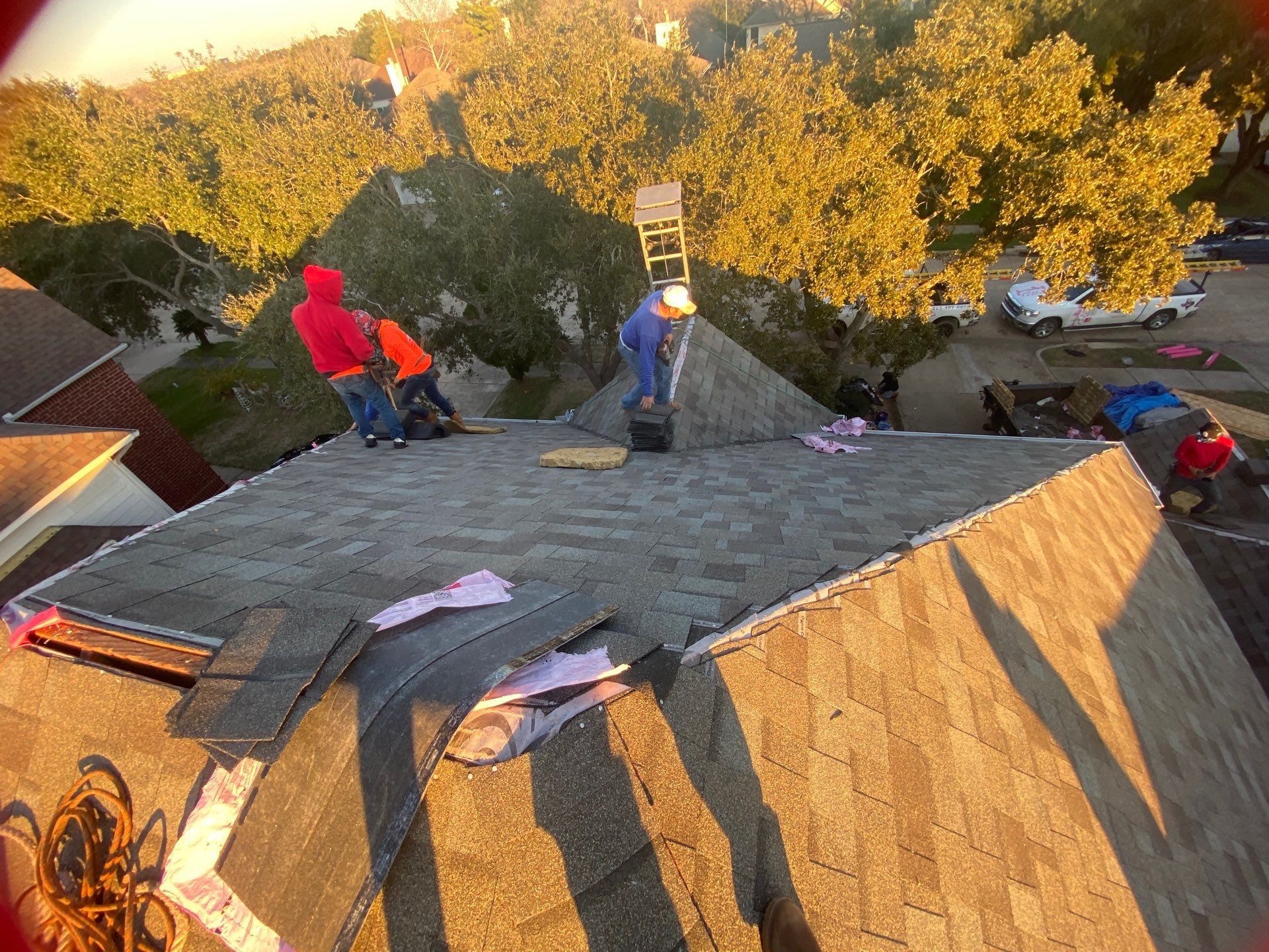 Residential Roofing Installation using Owen's Corning Duration (Lifetime) Shingles by Roof Repair Company