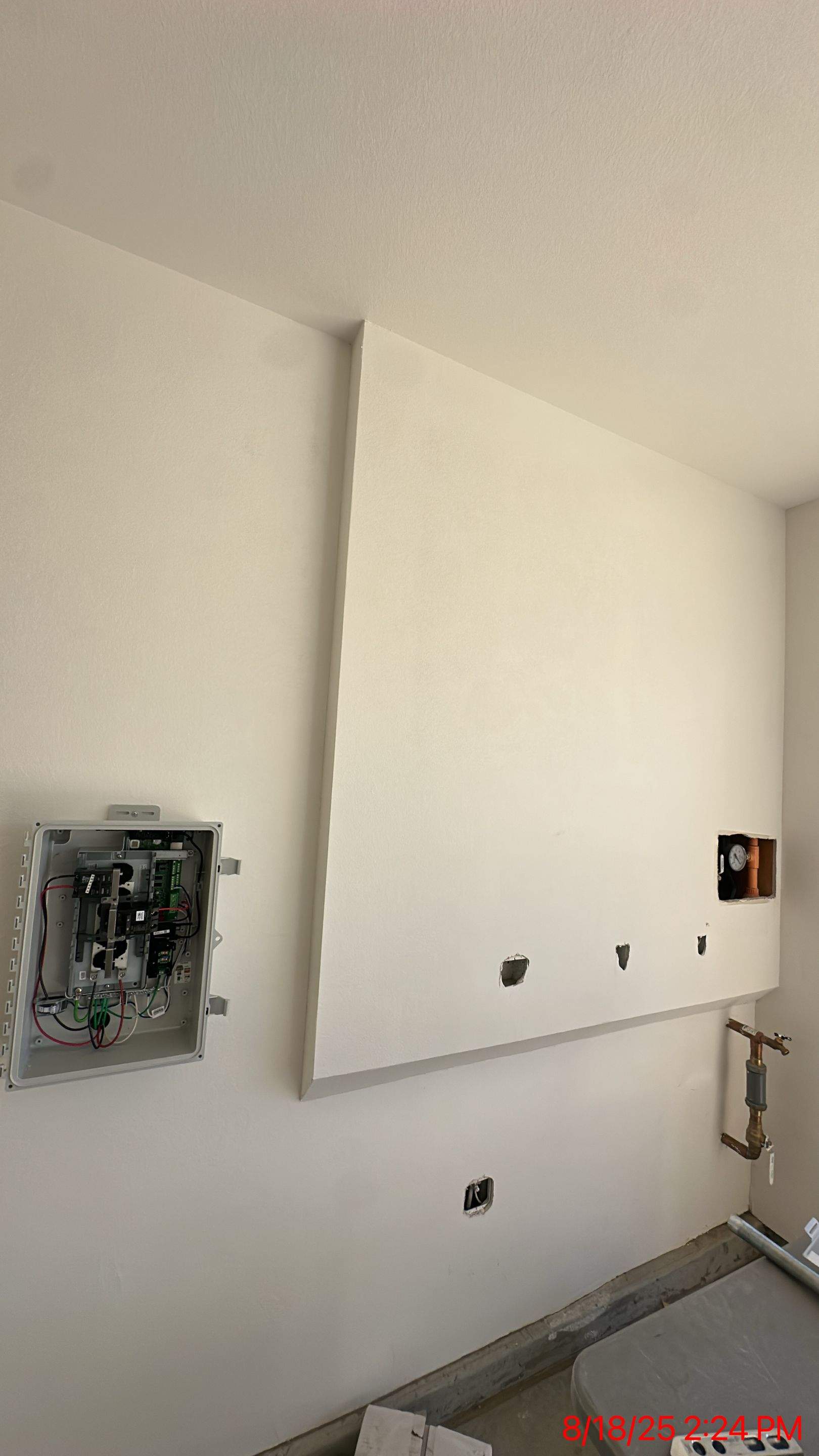 New Construction Bermuda Dunes by Goat Solar Inc. 