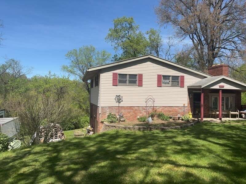 Hardie Siding and Window Project in Bridgeville by Cousins Roofing Siding & Decks