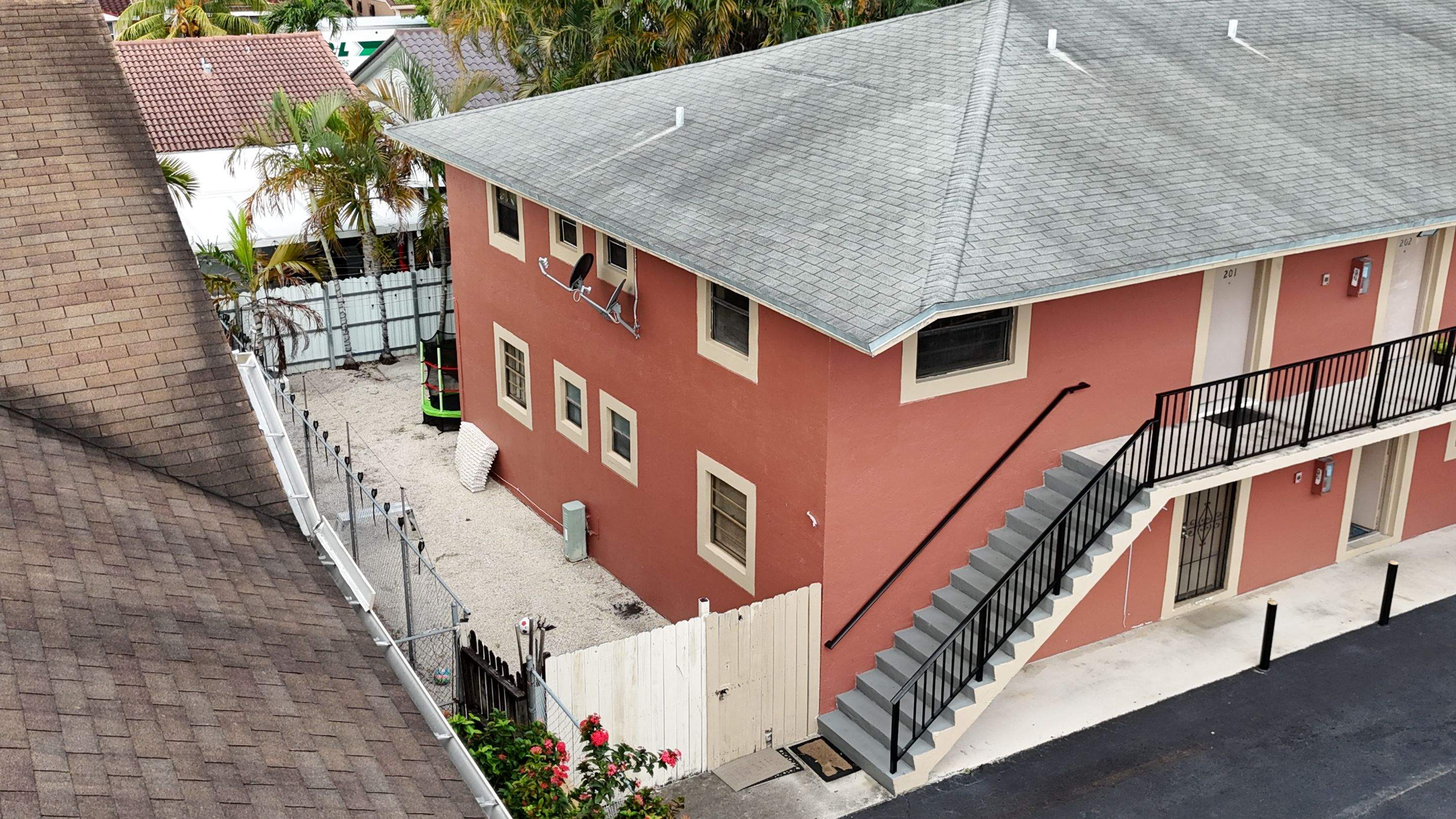 HIA INVESTMENT INC by Souffront Construction & Engineering