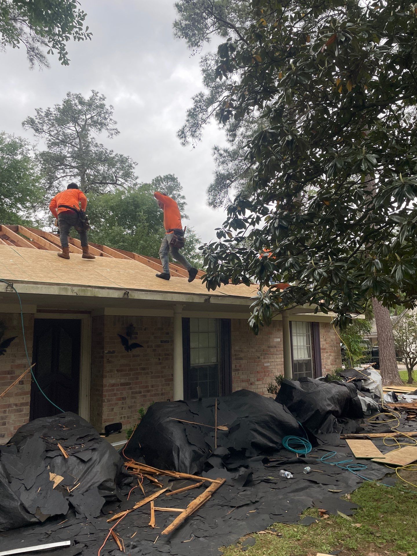 Roof Replacement Houston by Roof Repair Company