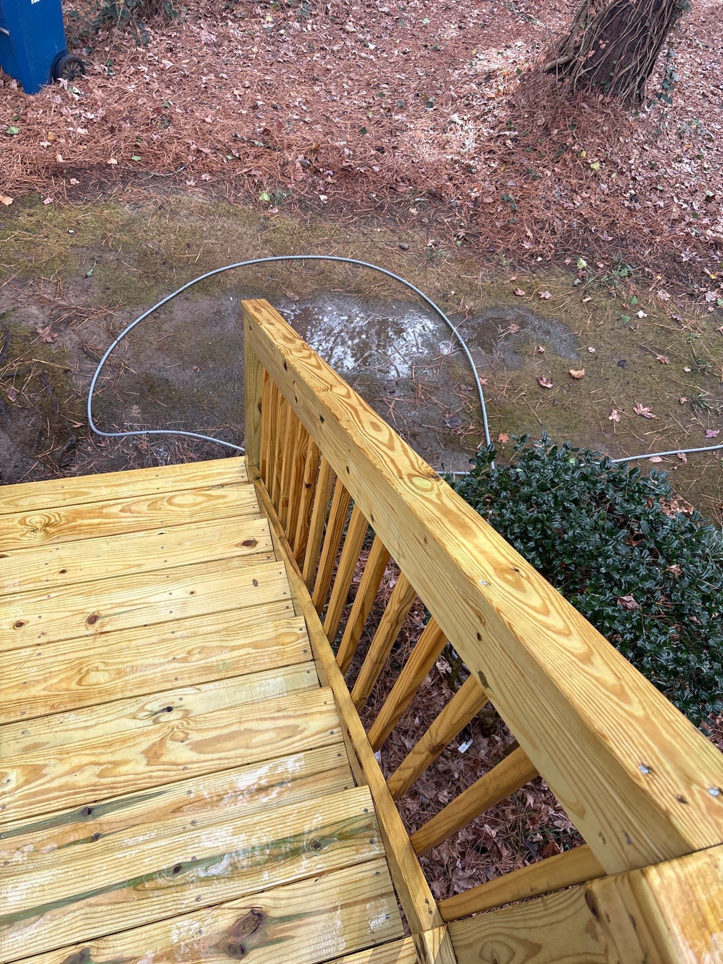 Wood Deck using Wood Sealant by DuraSeal