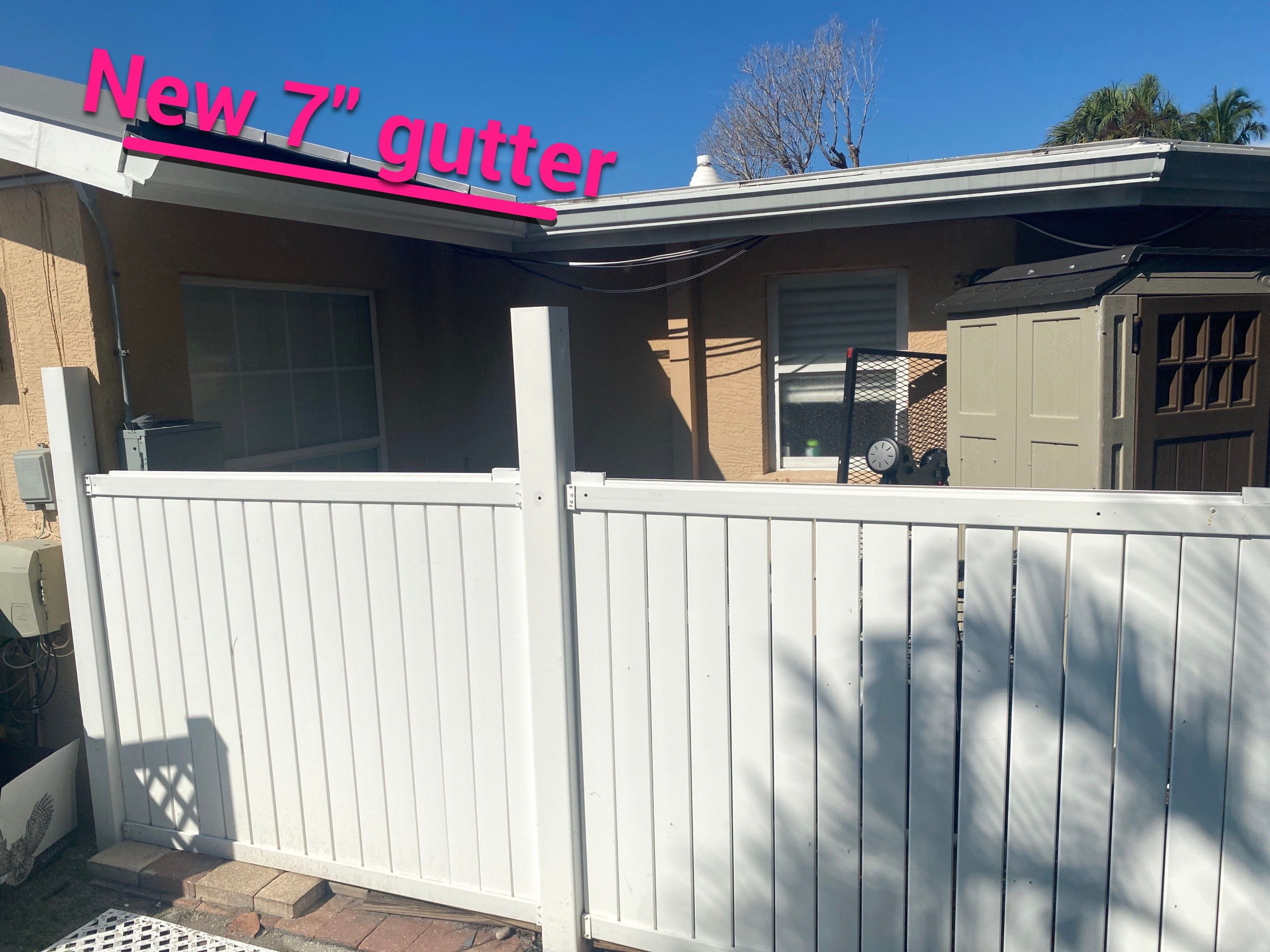 Aluminum Seamless Gutters in Longboat Key FL by Gutter Professors