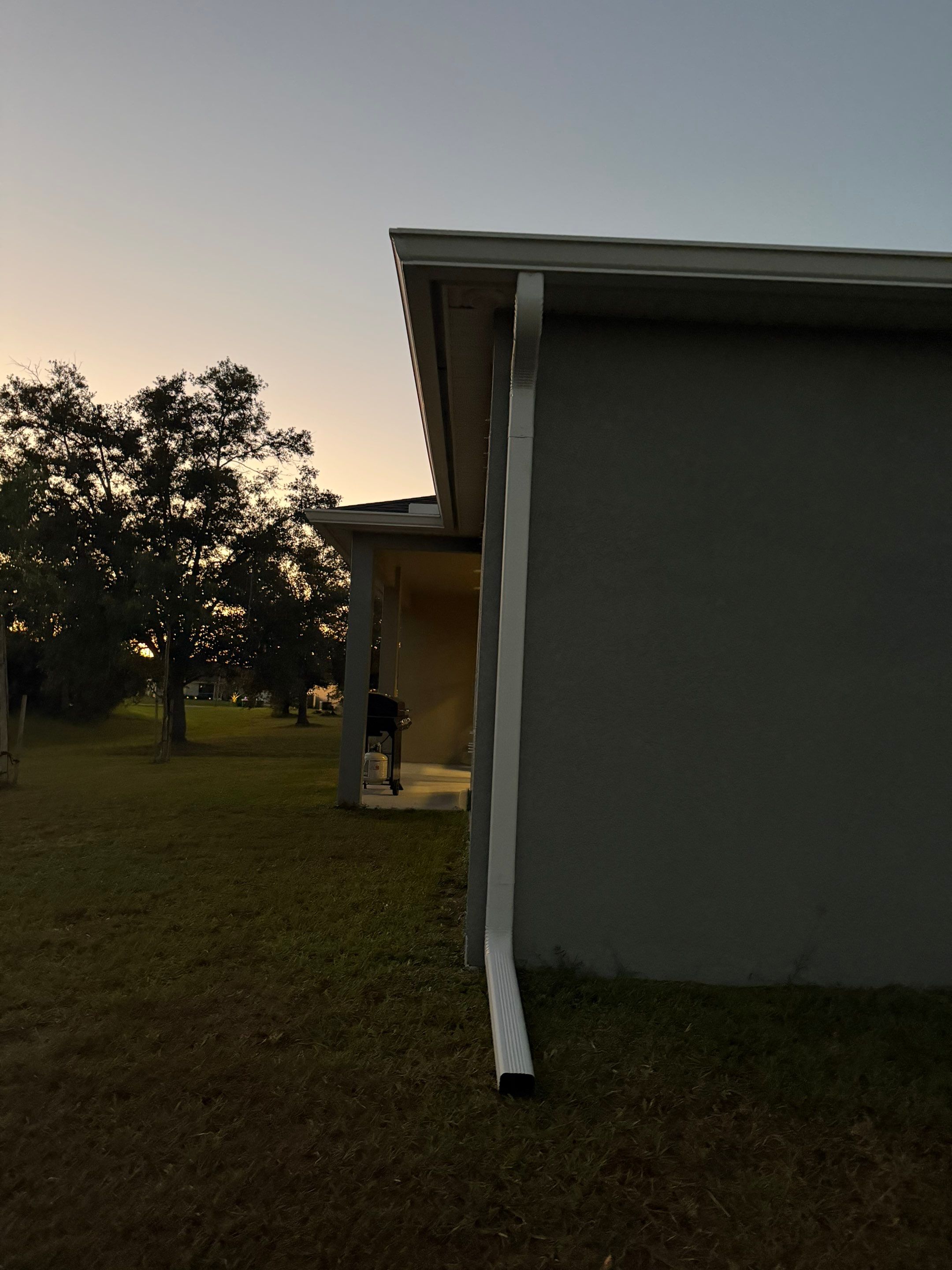 6-inch K-style Seamless Gutters in Punta Gorda FL by Gutter Professors