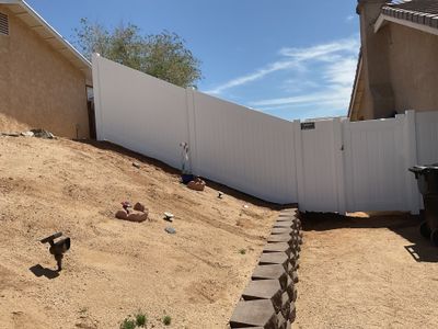 Fence Installation using Vinyl