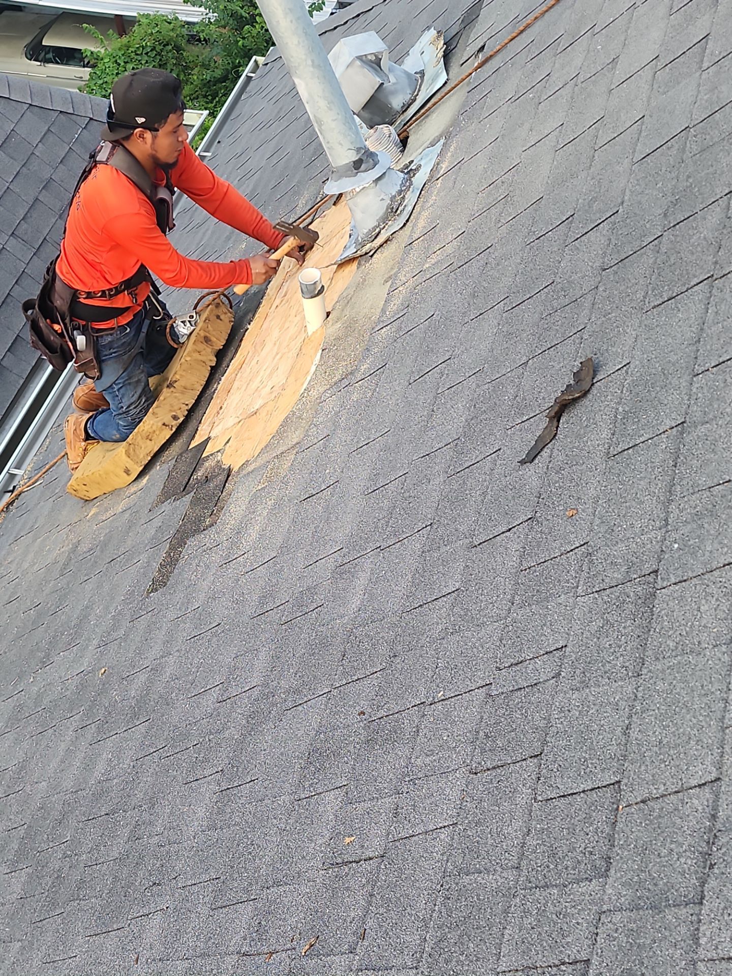 Hail Damage using Owen's Corning Duration (Lifetime) Shingles by Roof Repair Company