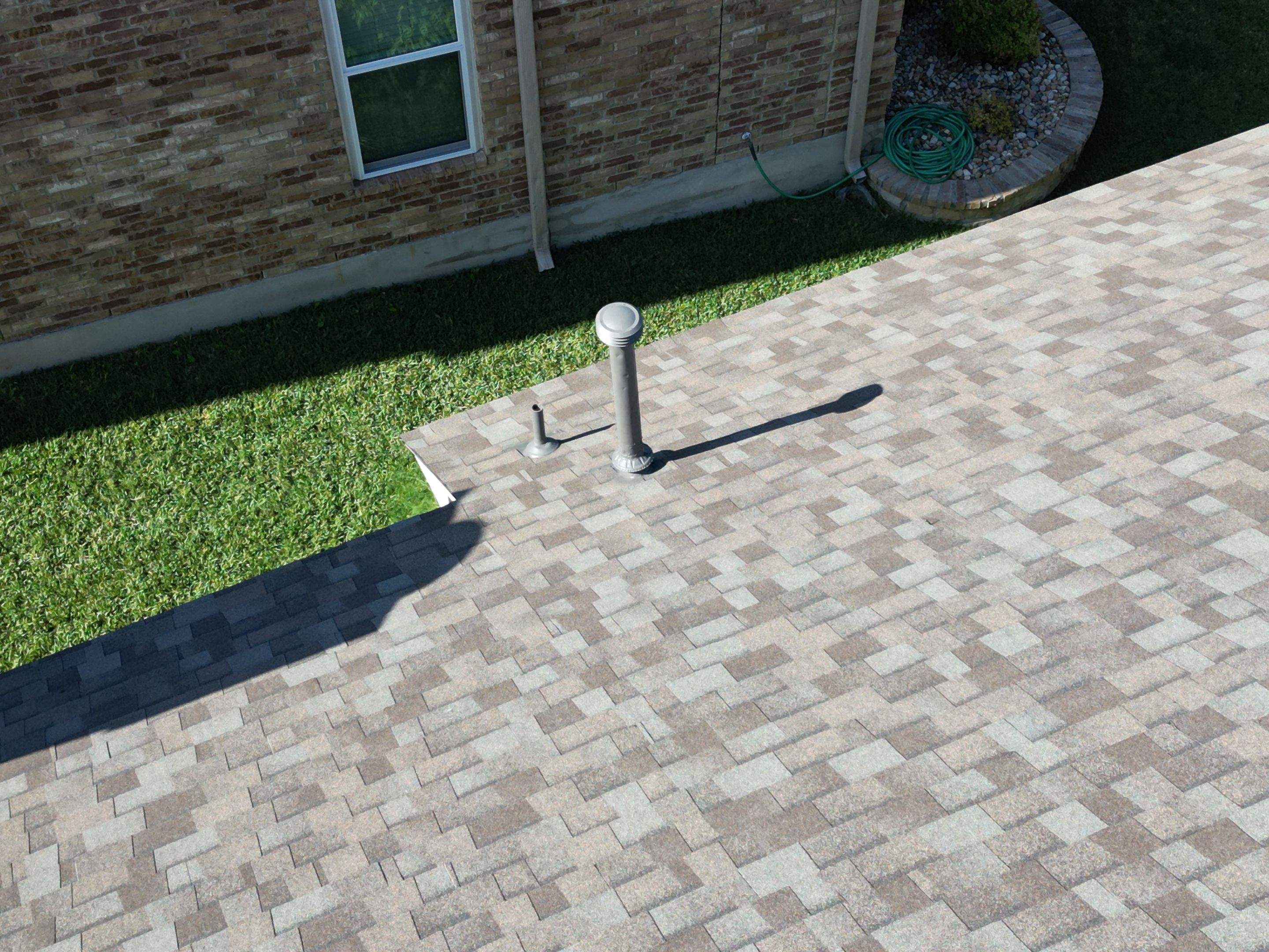 Driftwood - Owens Corning TruDefinition Duration by RoofsOnly.com