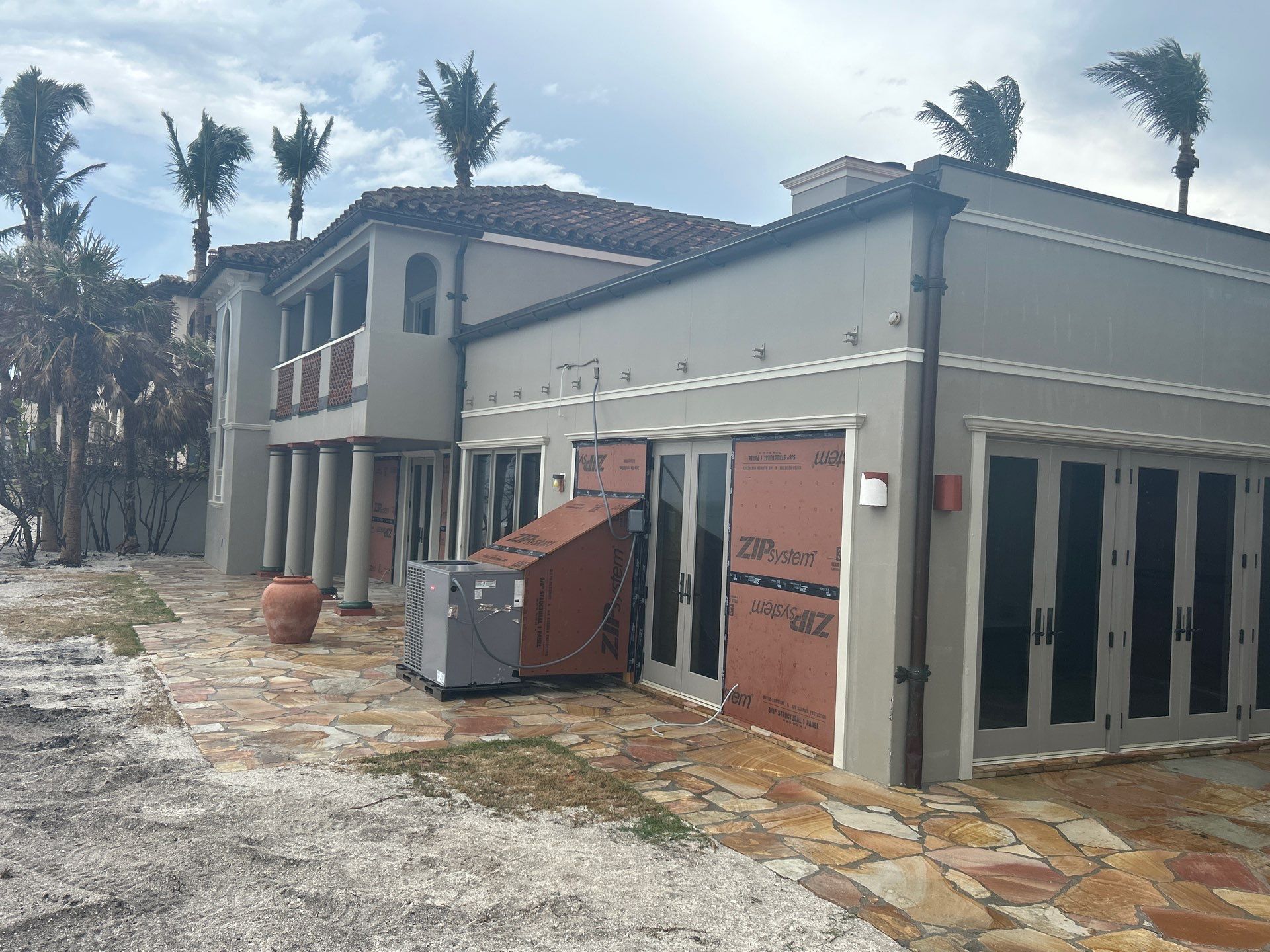 Half-Round Aluminum Gutters Installed in Nokomis FL by Gutter Professors
