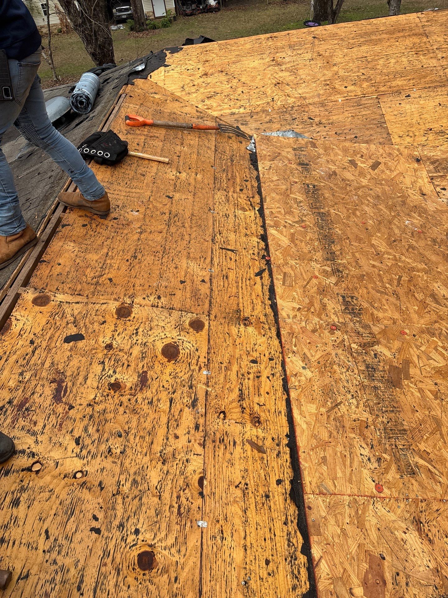 Roof Replacement Huffman by Roof Repair Company