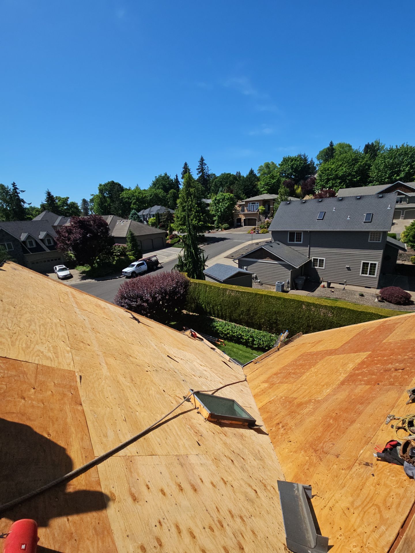 Residential Roofing Installation using Malarkey Vista (Color: Black Oak) by Orezona Building & Roofing Company, Inc.