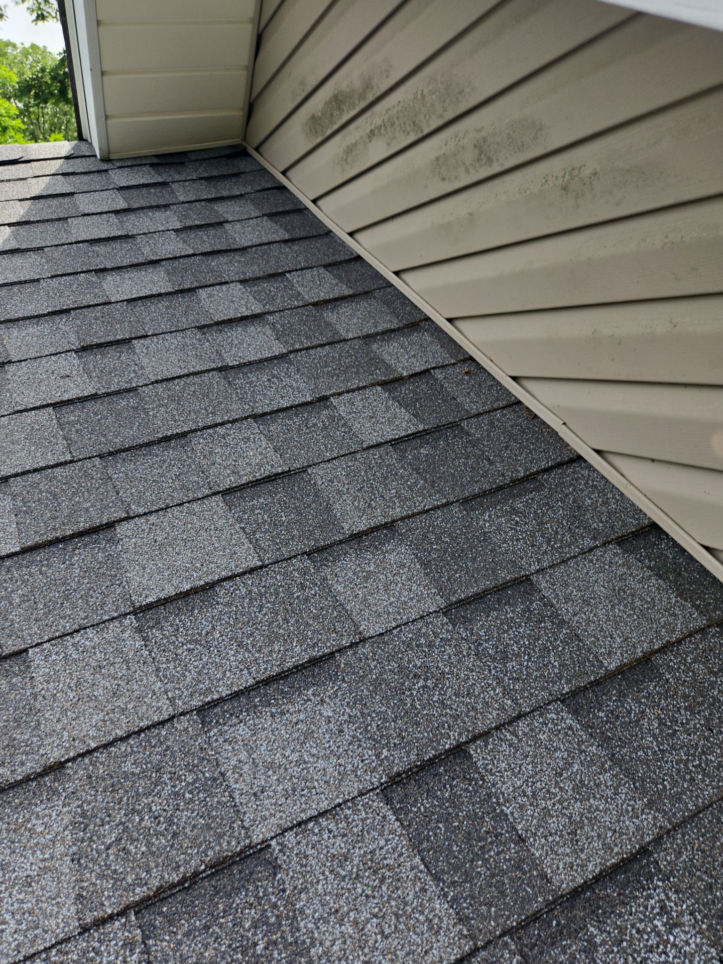 Residential Roof Repair Project in Bellavista, AR by Ozark Mountain Roofing