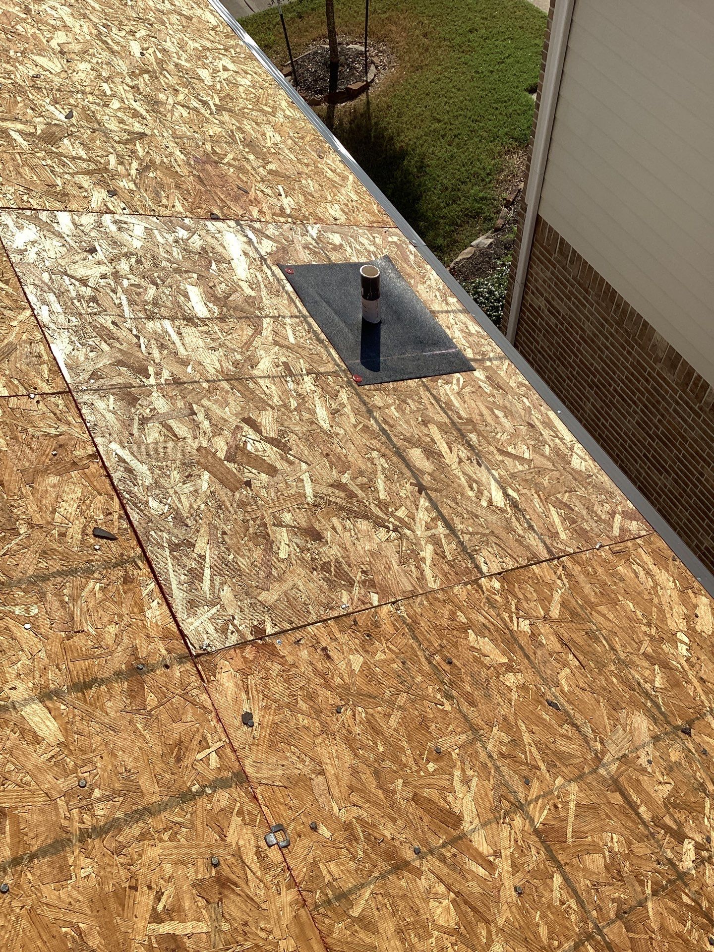 Residential Roofing Installation using Owen's Corning Duration (Lifetime) Shingles by Roof Repair Company
