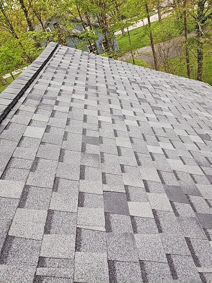 ATLAS PINNACLE COLOR: HEARTHSTONE DRIP EDGE: WHITE by Eagle Eye Roofing