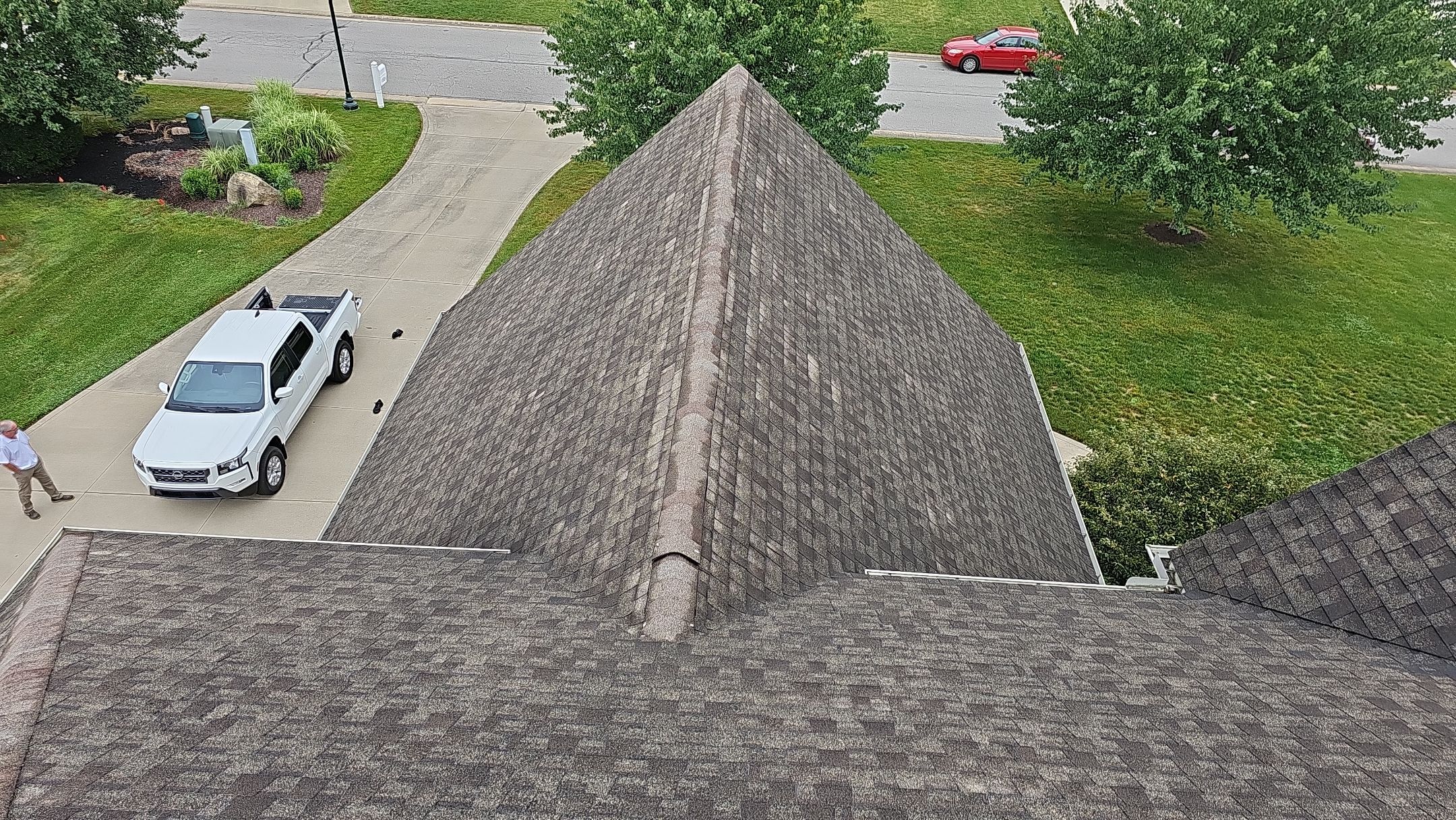 ATLAS PINNACLE COLOR: WEATHERED WOOD by Eagle Eye Roofing
