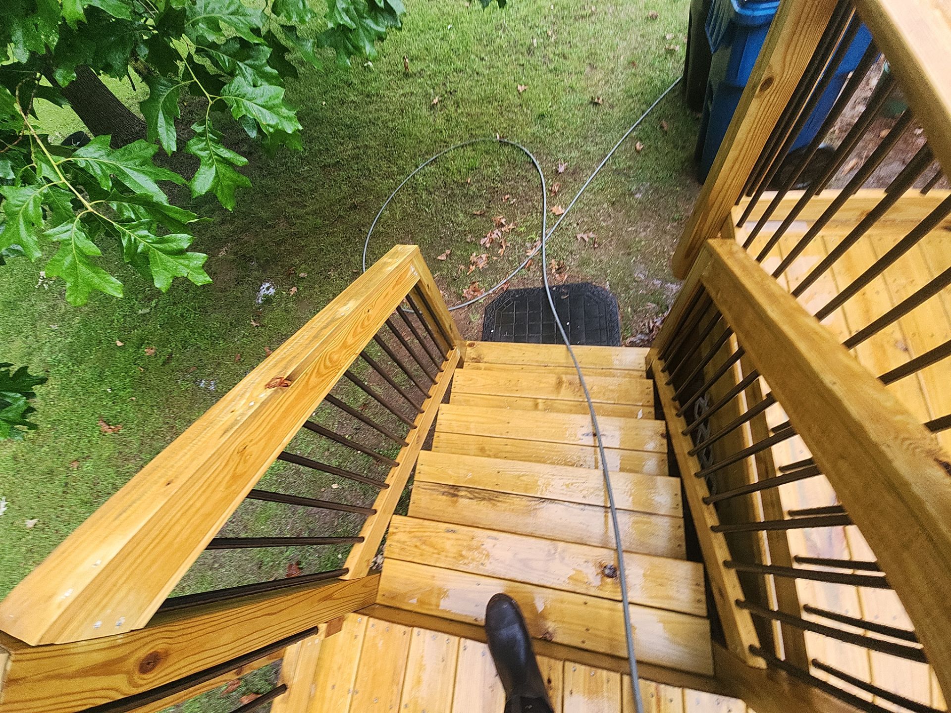 Wood Deck using Wood Sealant by DuraSeal