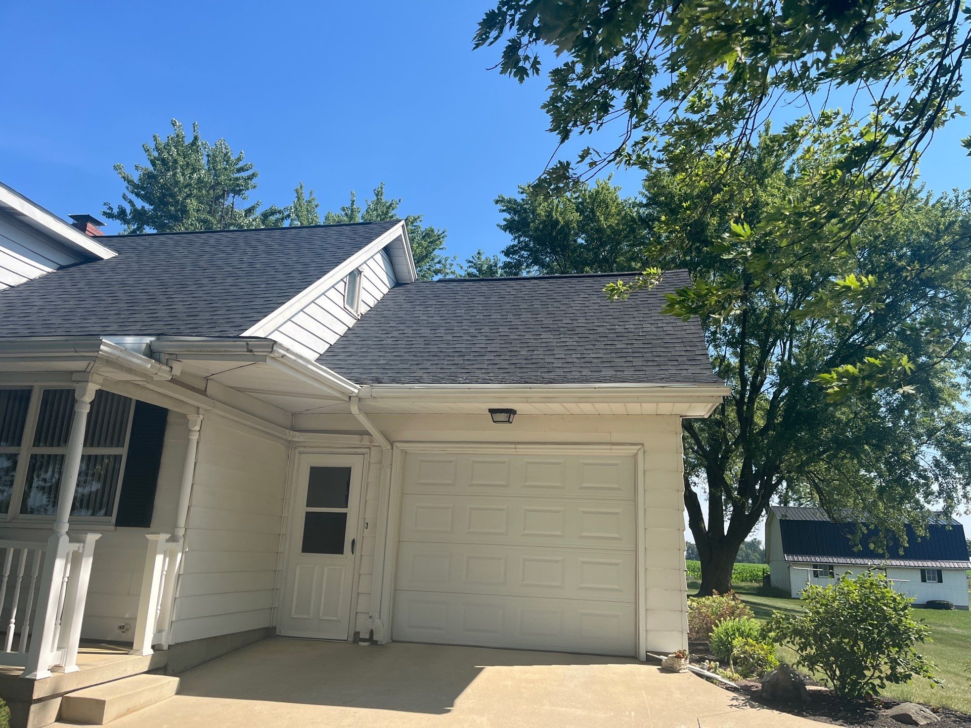 Residential Roofing Installation using GAF Timberline HDZ Charcoal by Nitro Roofing and Construction