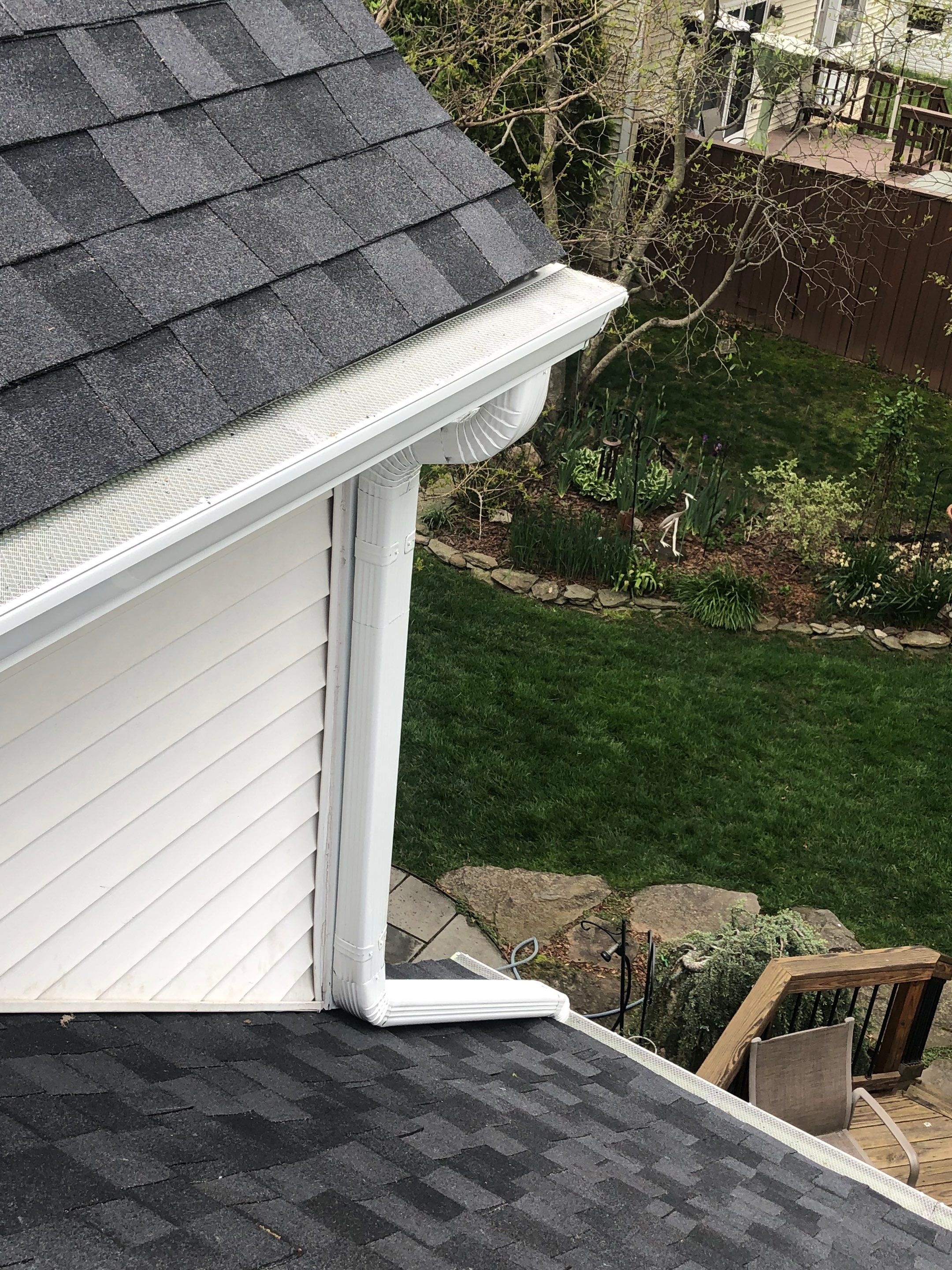 Vienna: CertainTeed Landmark Pro Designer Shingles in Max Def Moire Black by RM Banning, Inc.