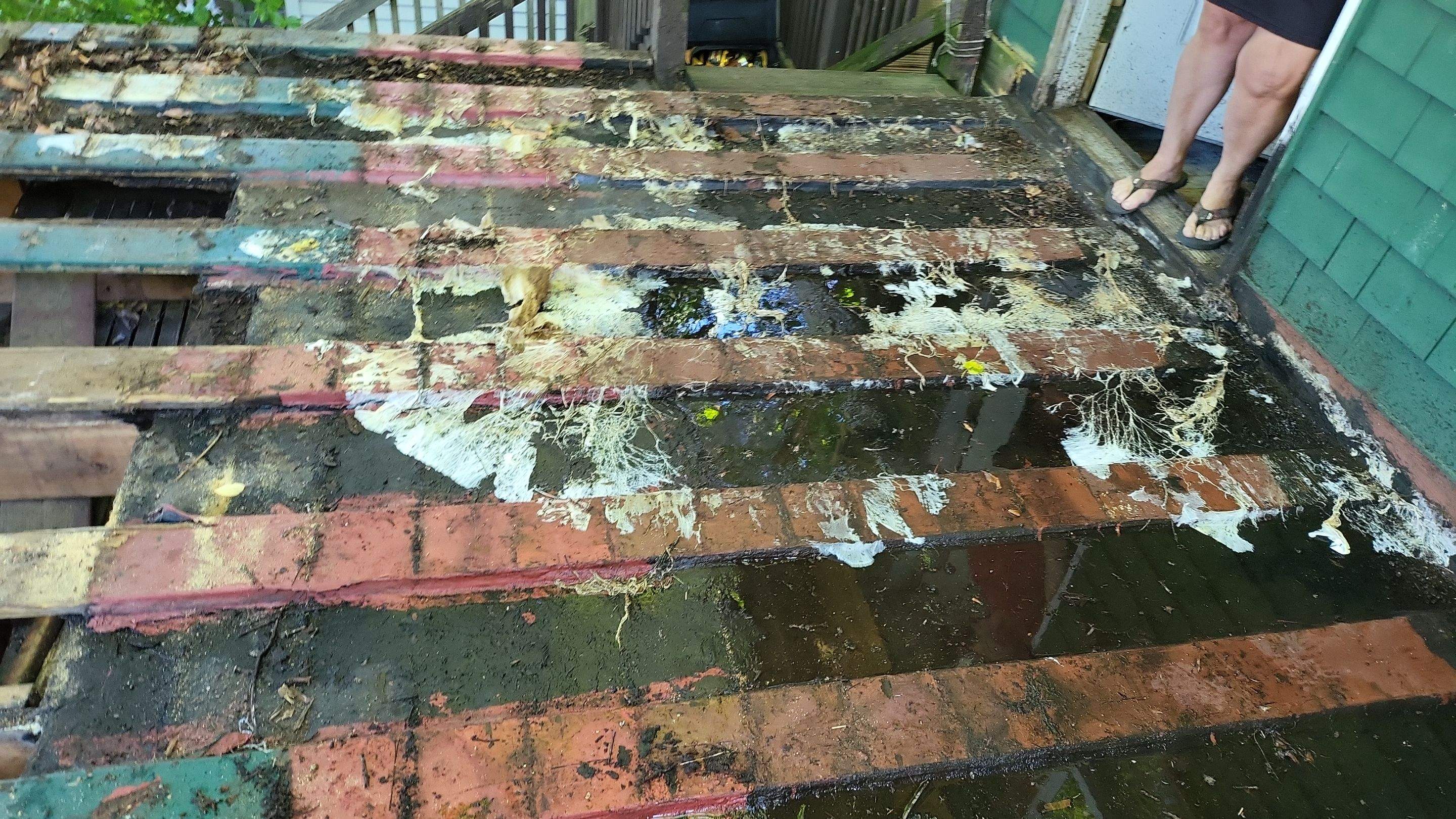 Deck Installation using EPDM substrate by A Plus Exterior