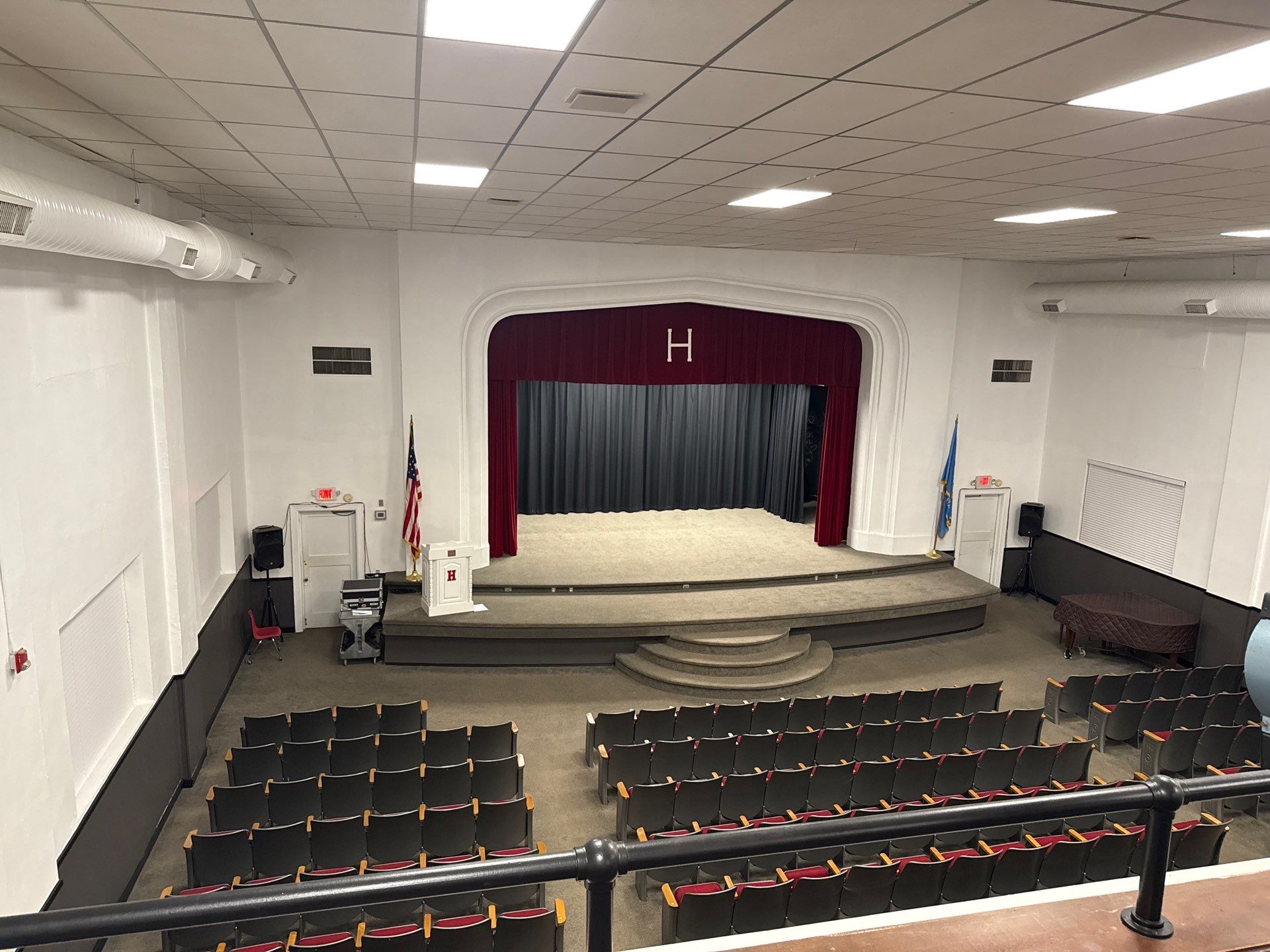 Hollis High School Comprehensive TPO Roof Replacement and Restoration by Secondary Rhodes