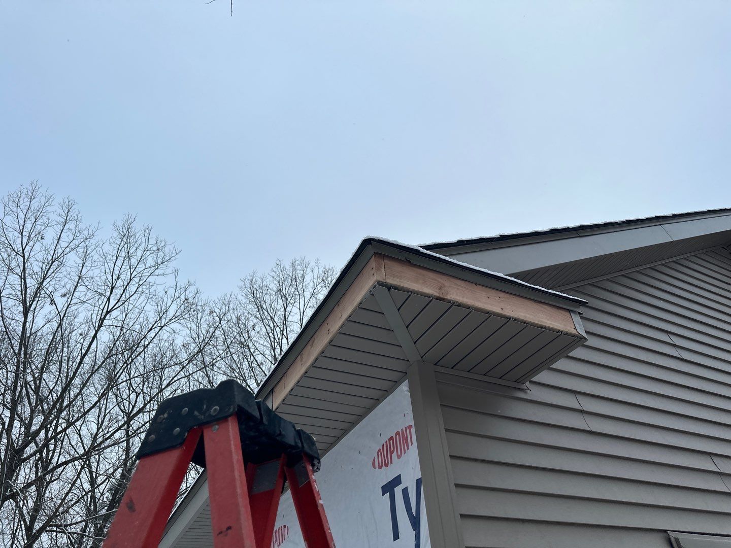 Siding Replacement using Certainteed Restoration Classic D4 by 180 Contractors