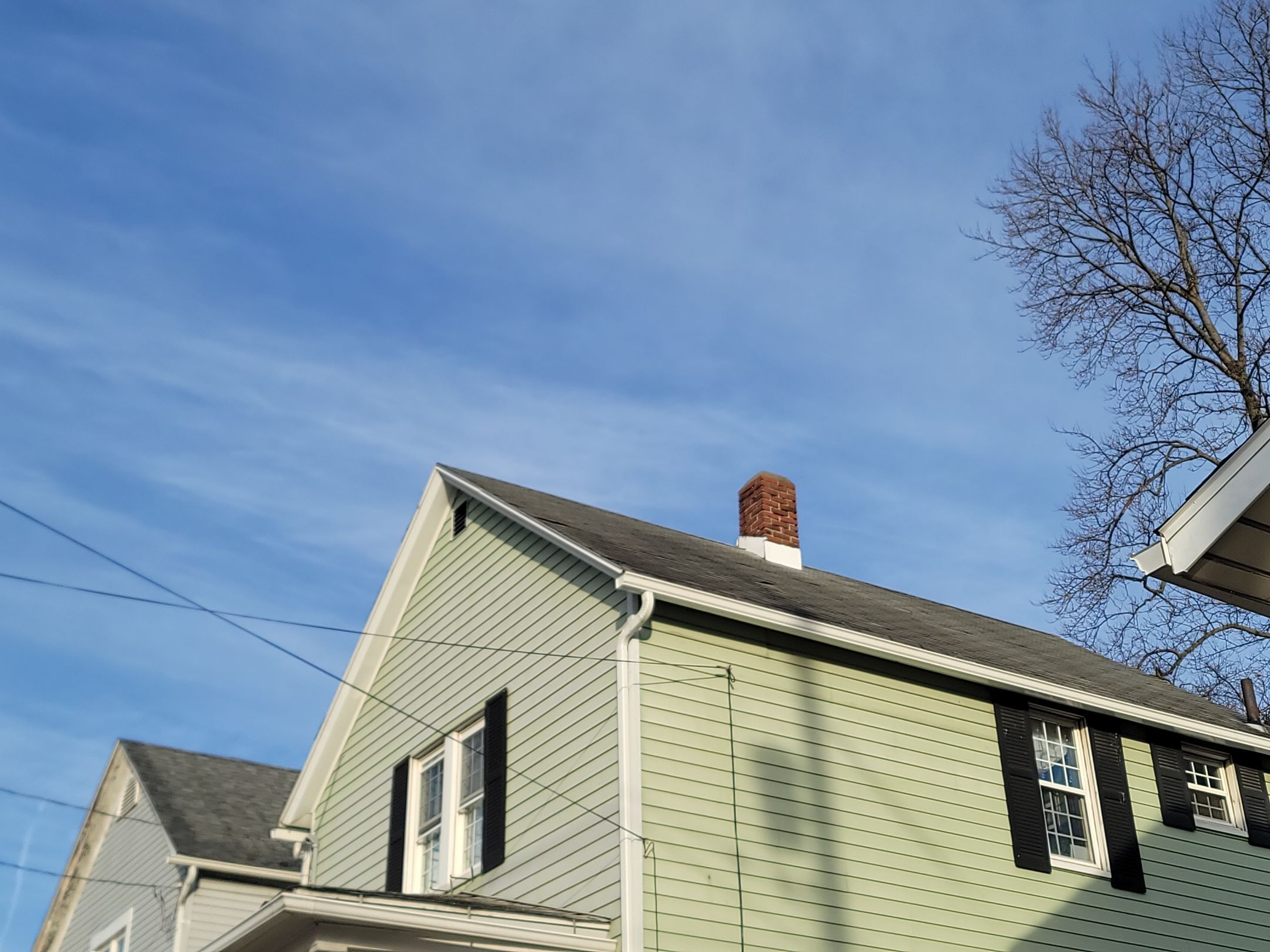 Atlas Pinnacle, Color: Hearthstone, Drip Edge: White by Eagle Eye Roofing