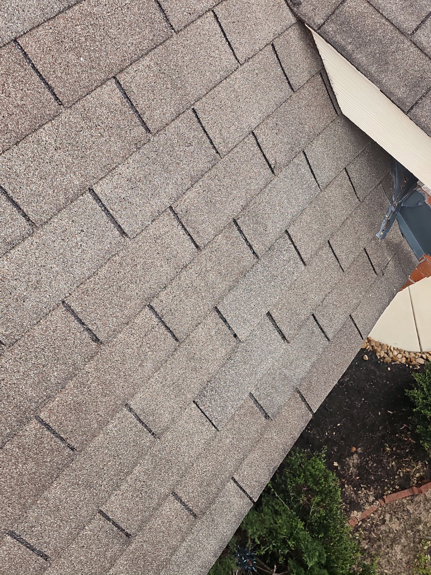 Hail Damage using Owen's Corning Duration (Lifetime) Shingles by Roof Repair Company