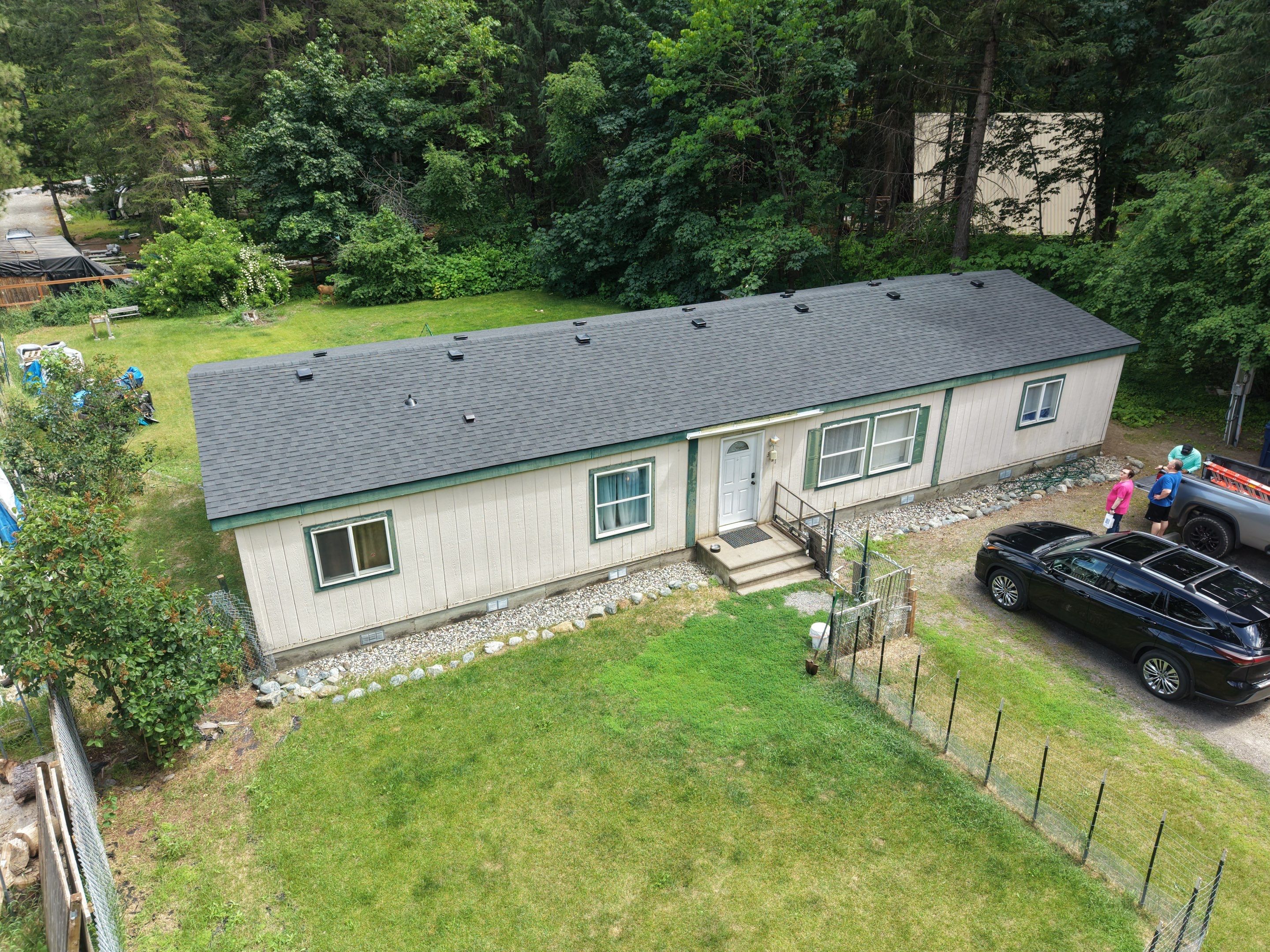Peshastin Manufactured Home Roof Replacement with CertainTeed Landmark Shingles Hansel Ln Peshastin, WA 98847  The Denali System - Certainteed Landmark® Shingle - Moire Black  by Alpine Roofing