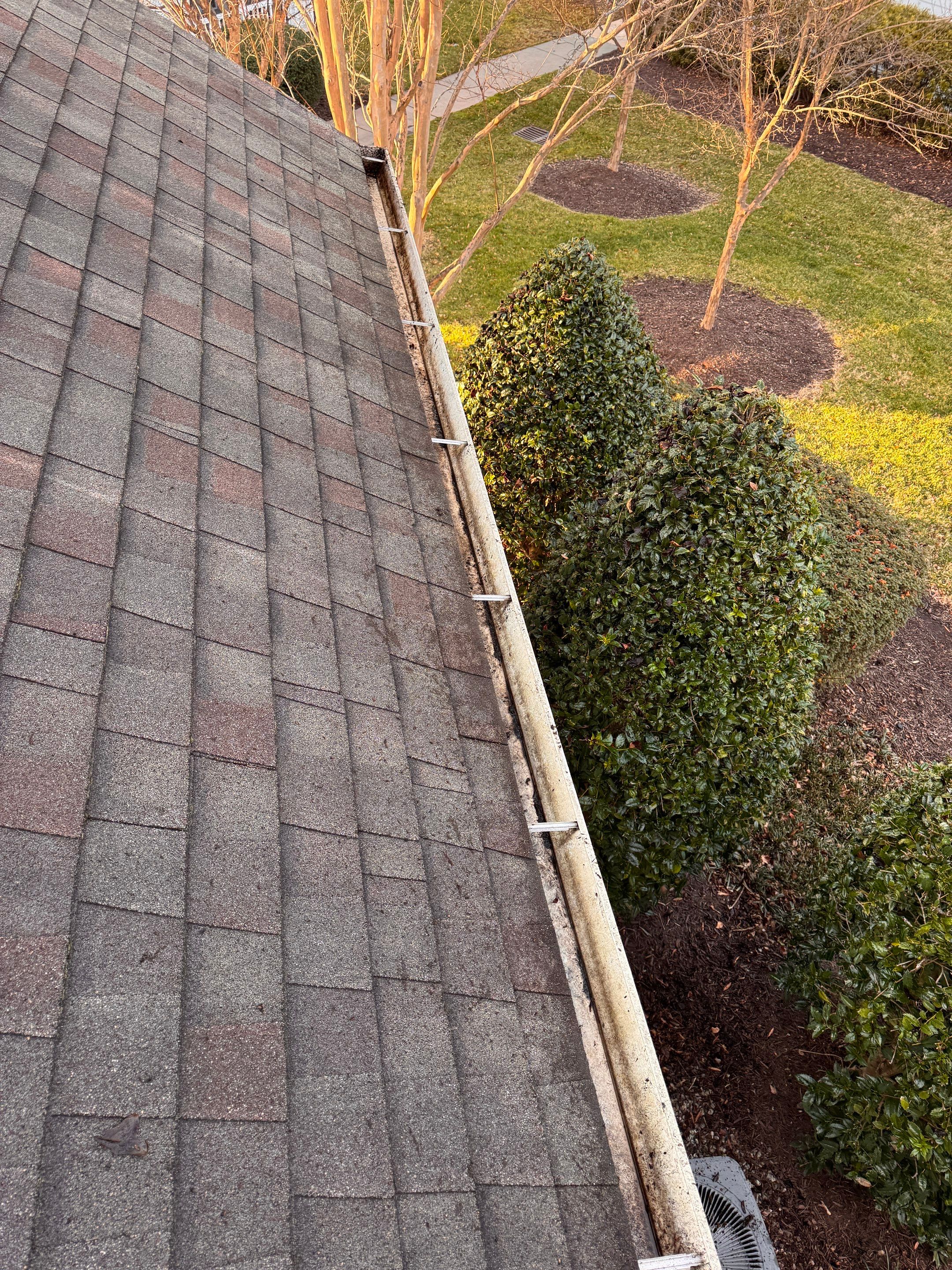 Commercial gutter cleaning Durham, NC after photo with clean gutters