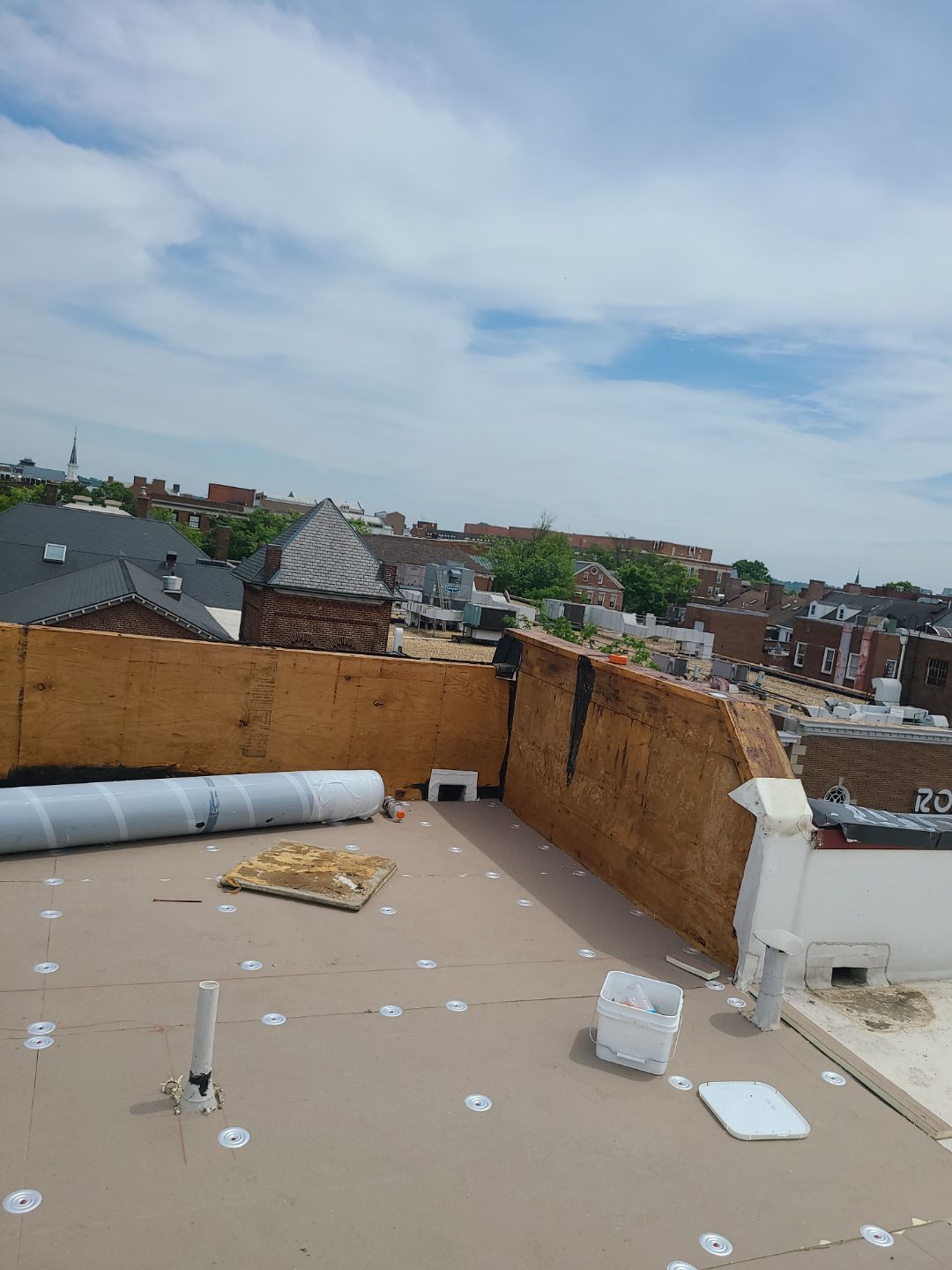 Alexandria: Carlisle Syntec TPO Flat Roof Installation by RM Banning, Inc.