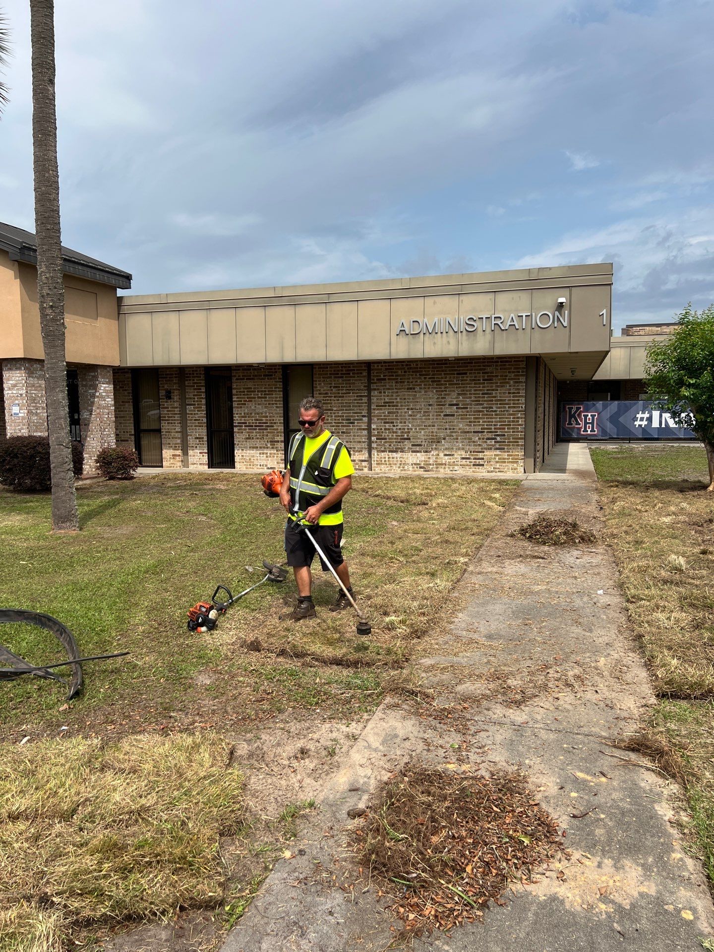 Landscape Install | Keystone Heights HS by ProGreen Services