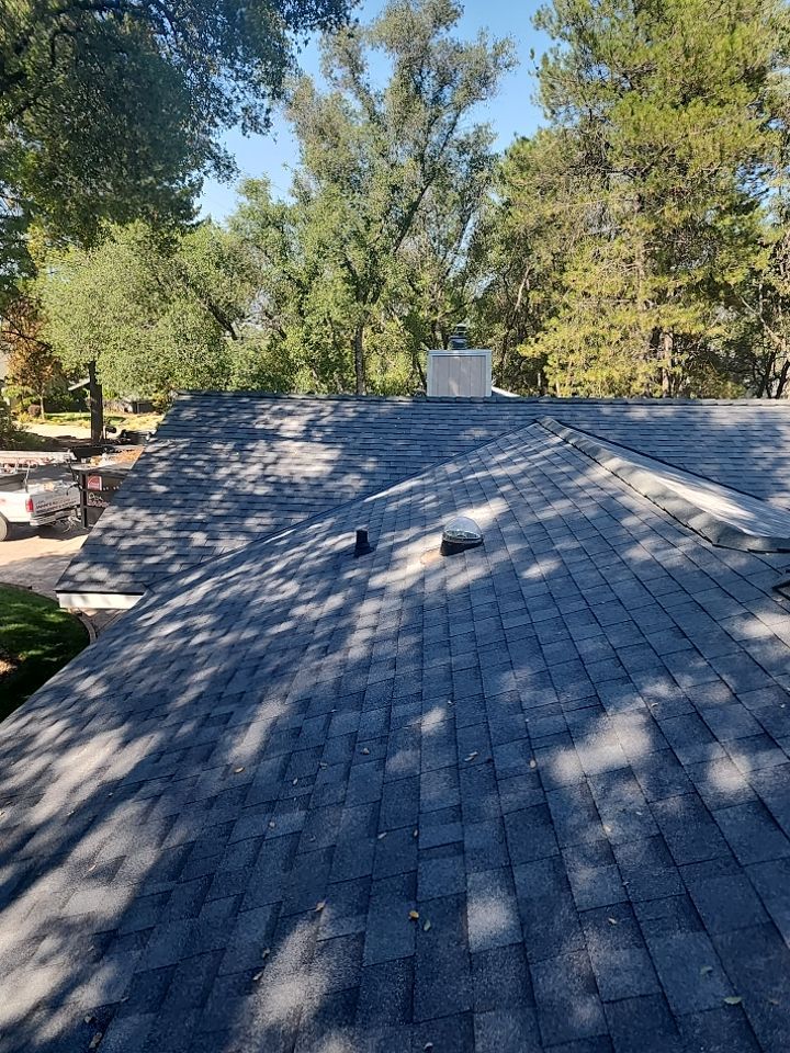 New Roof and gutters by Byers Enterprises 